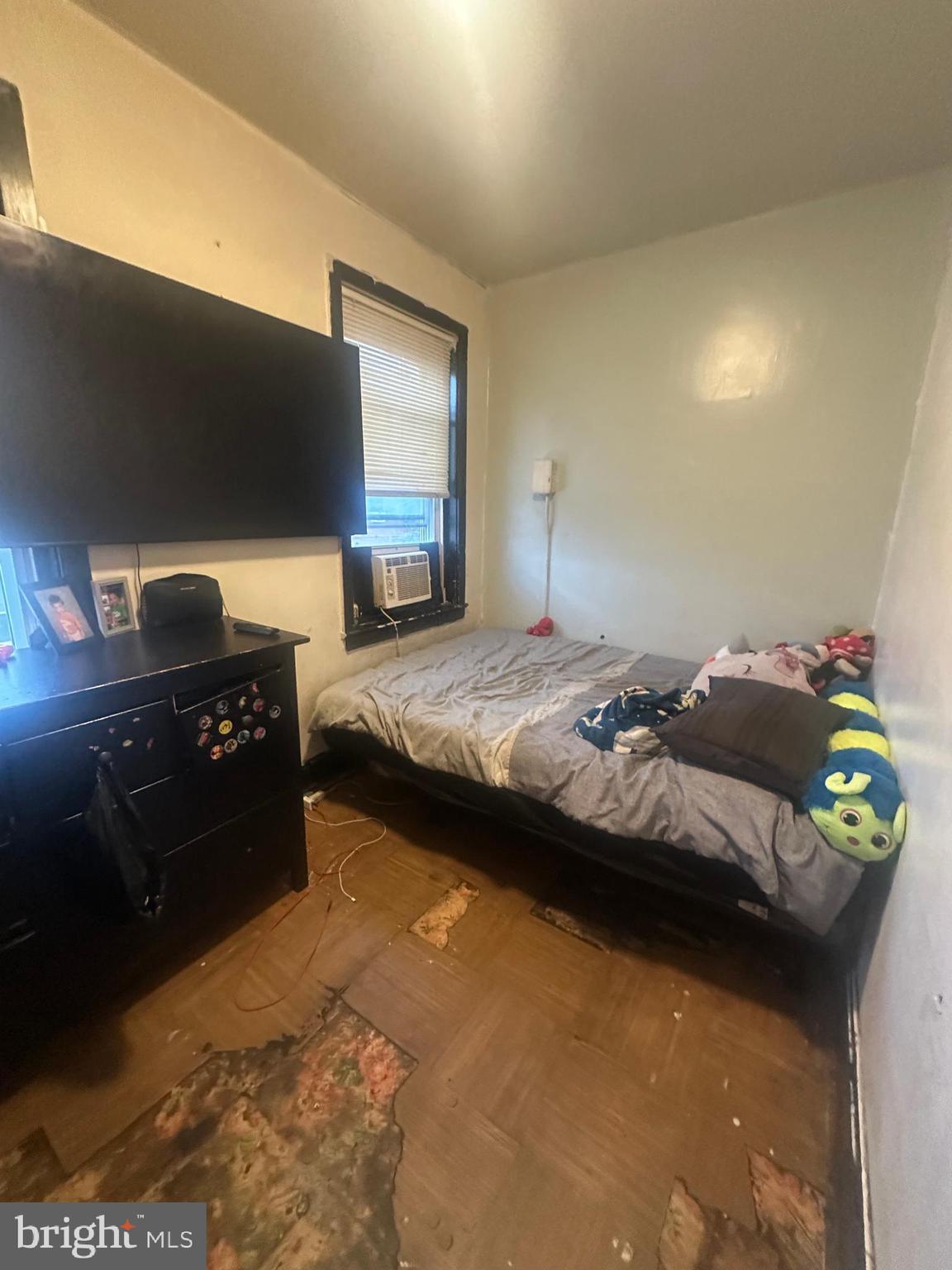 PORT RICHMOND - Residential