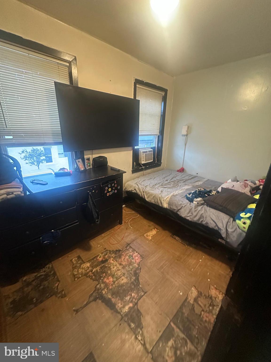 PORT RICHMOND - Residential