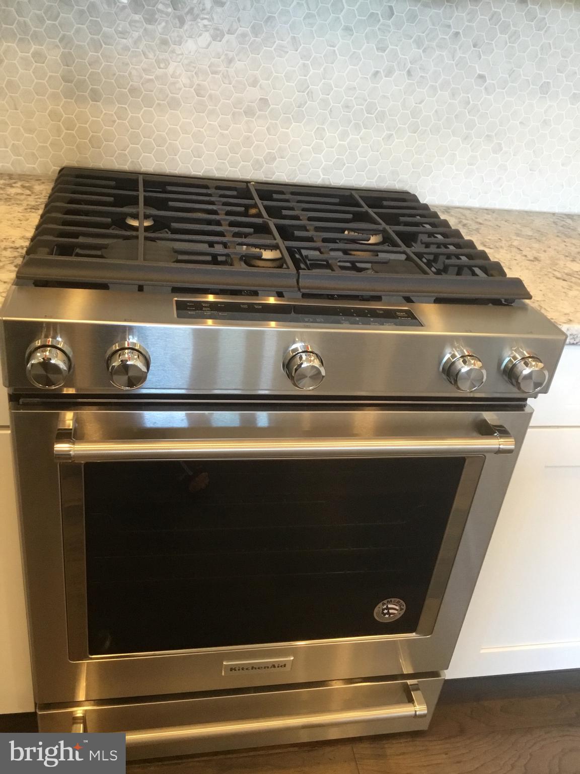 LOFTS AT RESTON STATION - Residential Lease