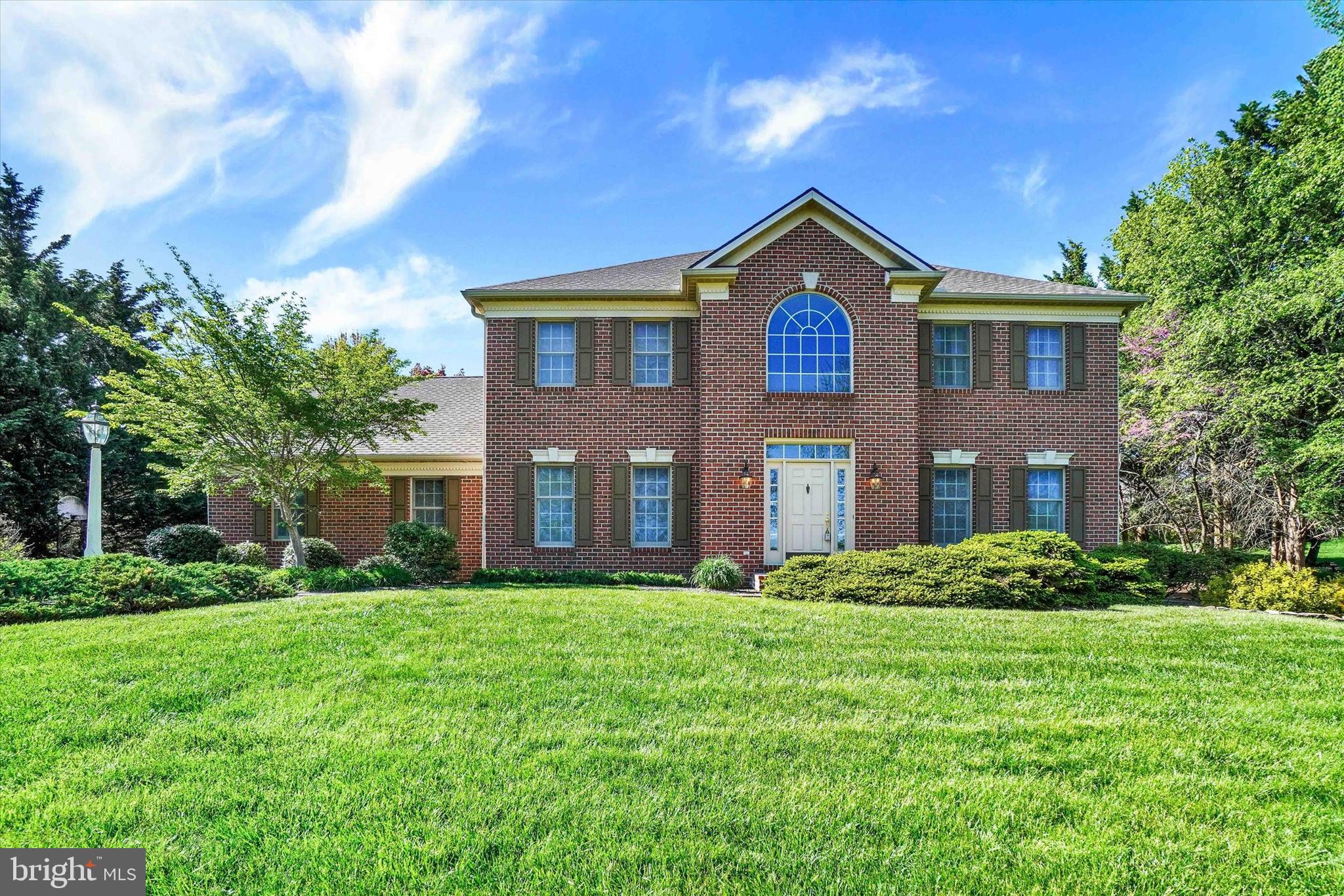 1045 WYNDWARD COURT