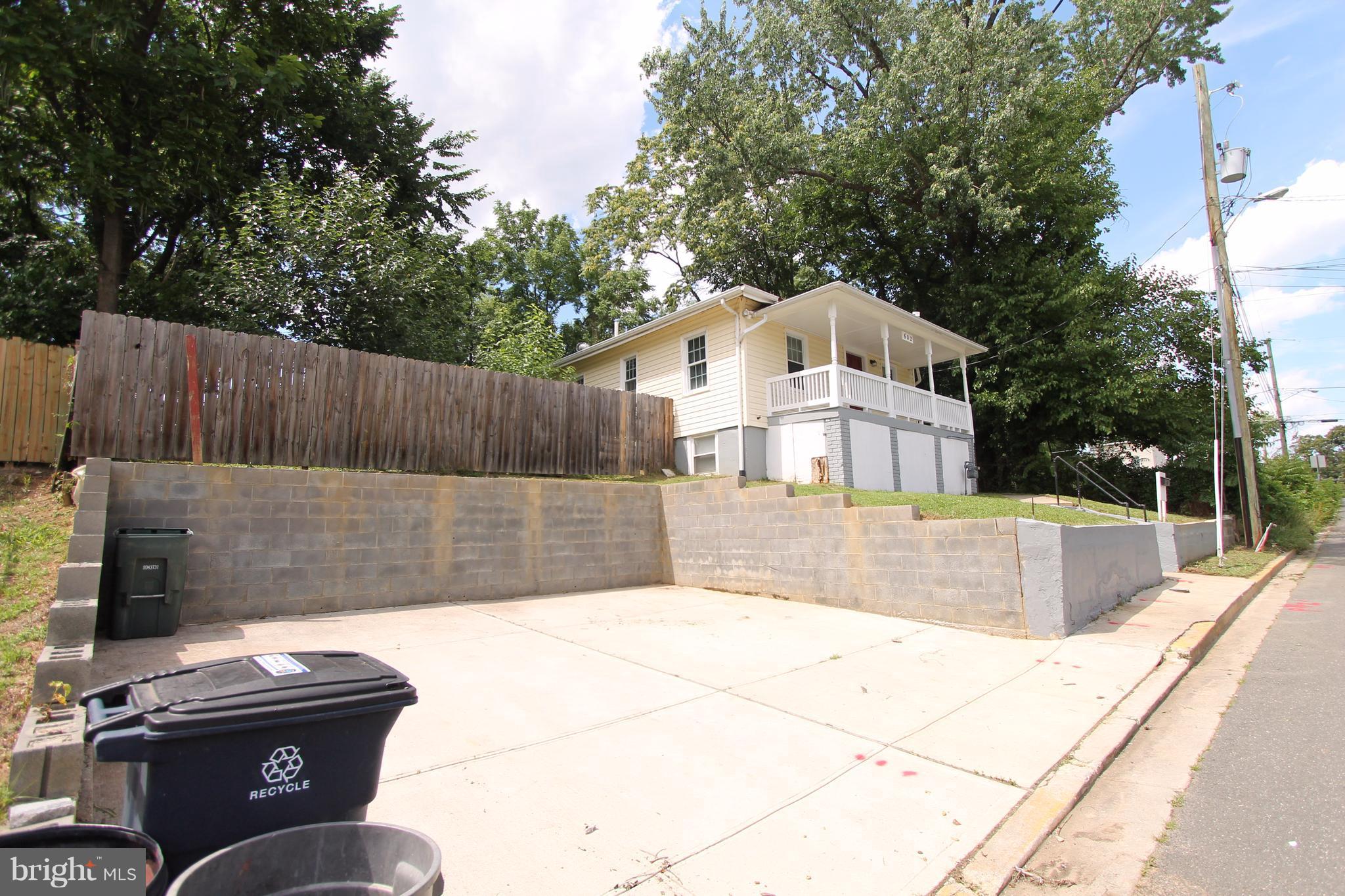 FAIRMOUNT HEIGHTS - Residential