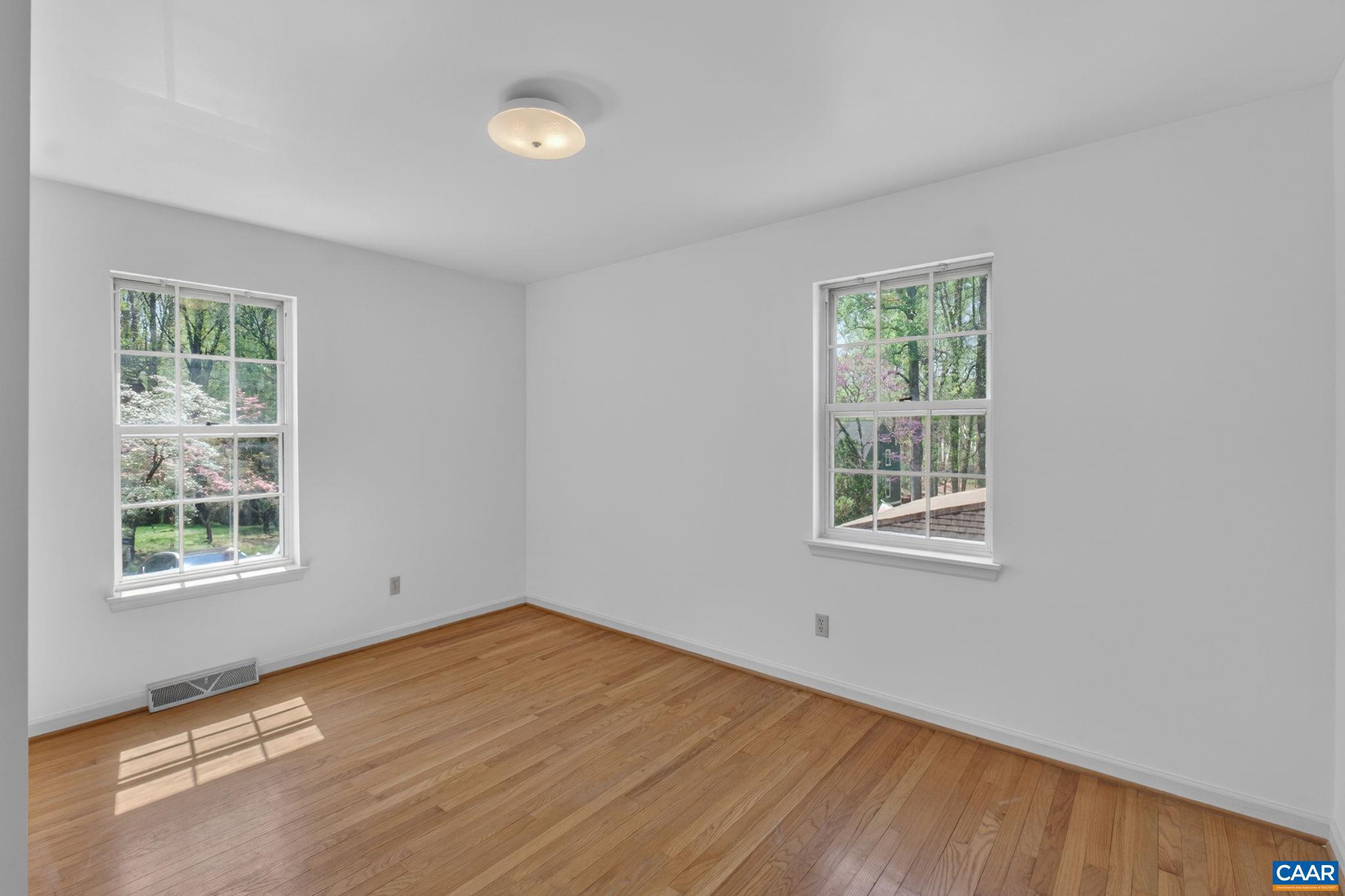 HOLLYMEAD - Residential