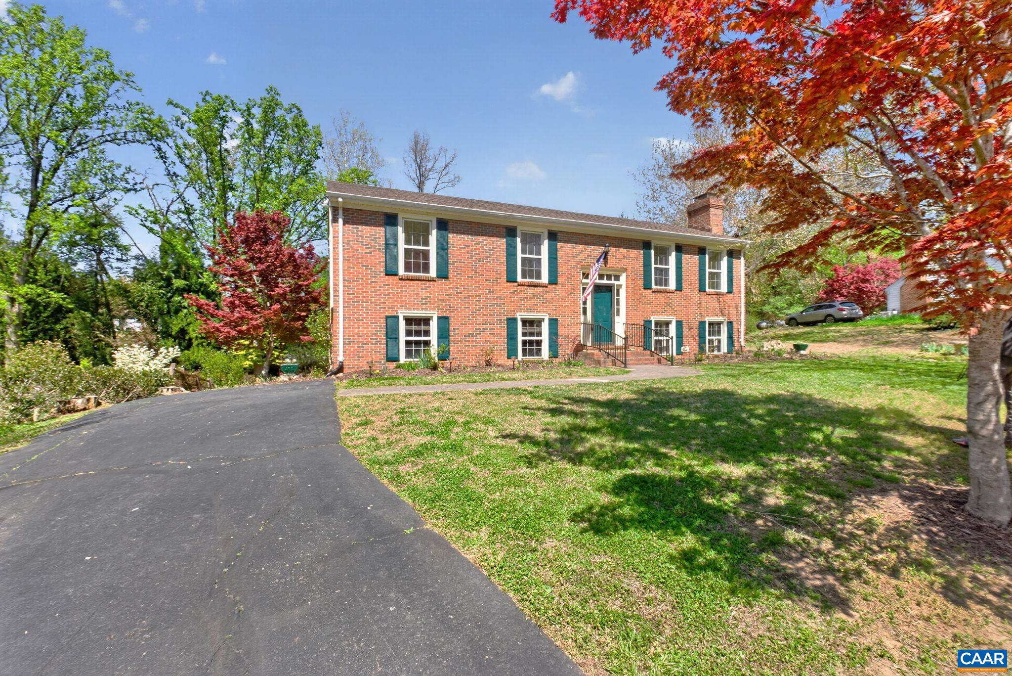 HOLLYMEAD - Residential