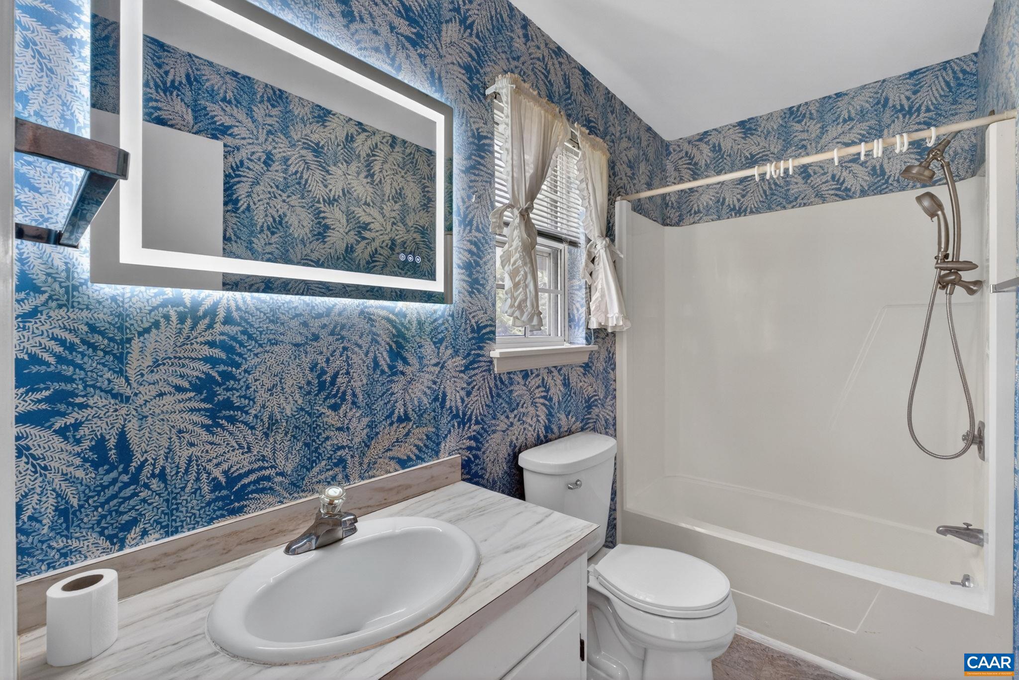 HOLLYMEAD - Residential