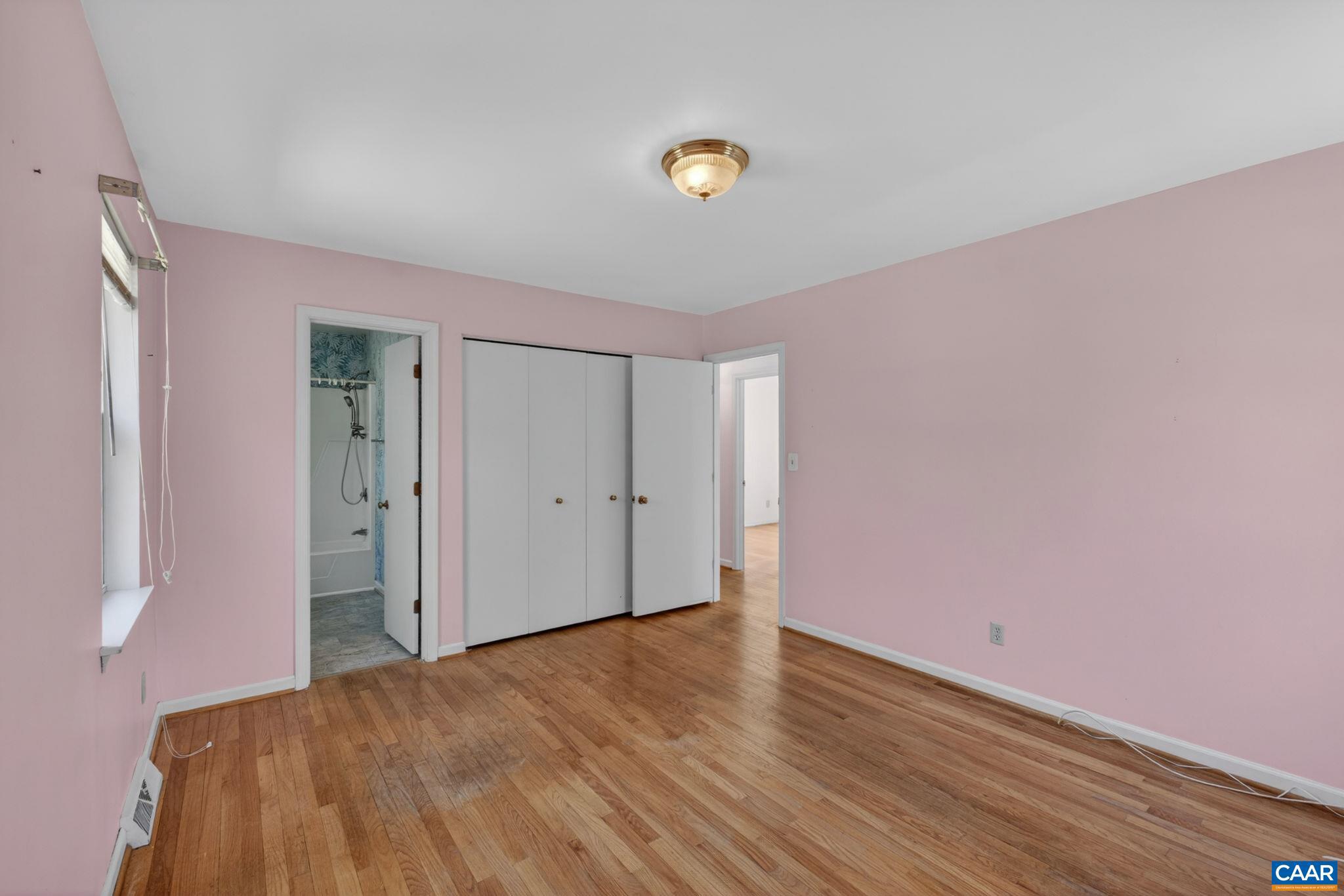 HOLLYMEAD - Residential