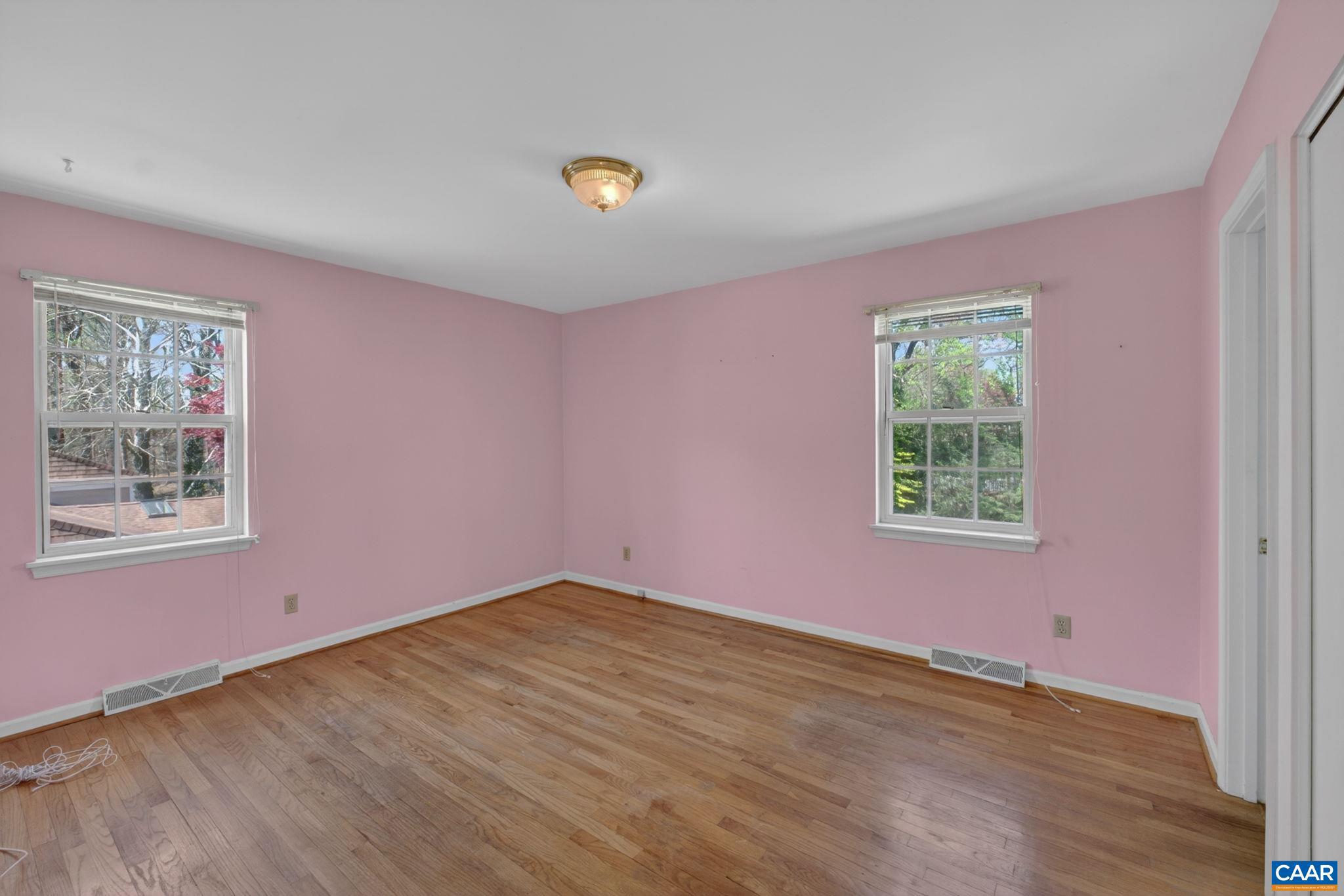 HOLLYMEAD - Residential