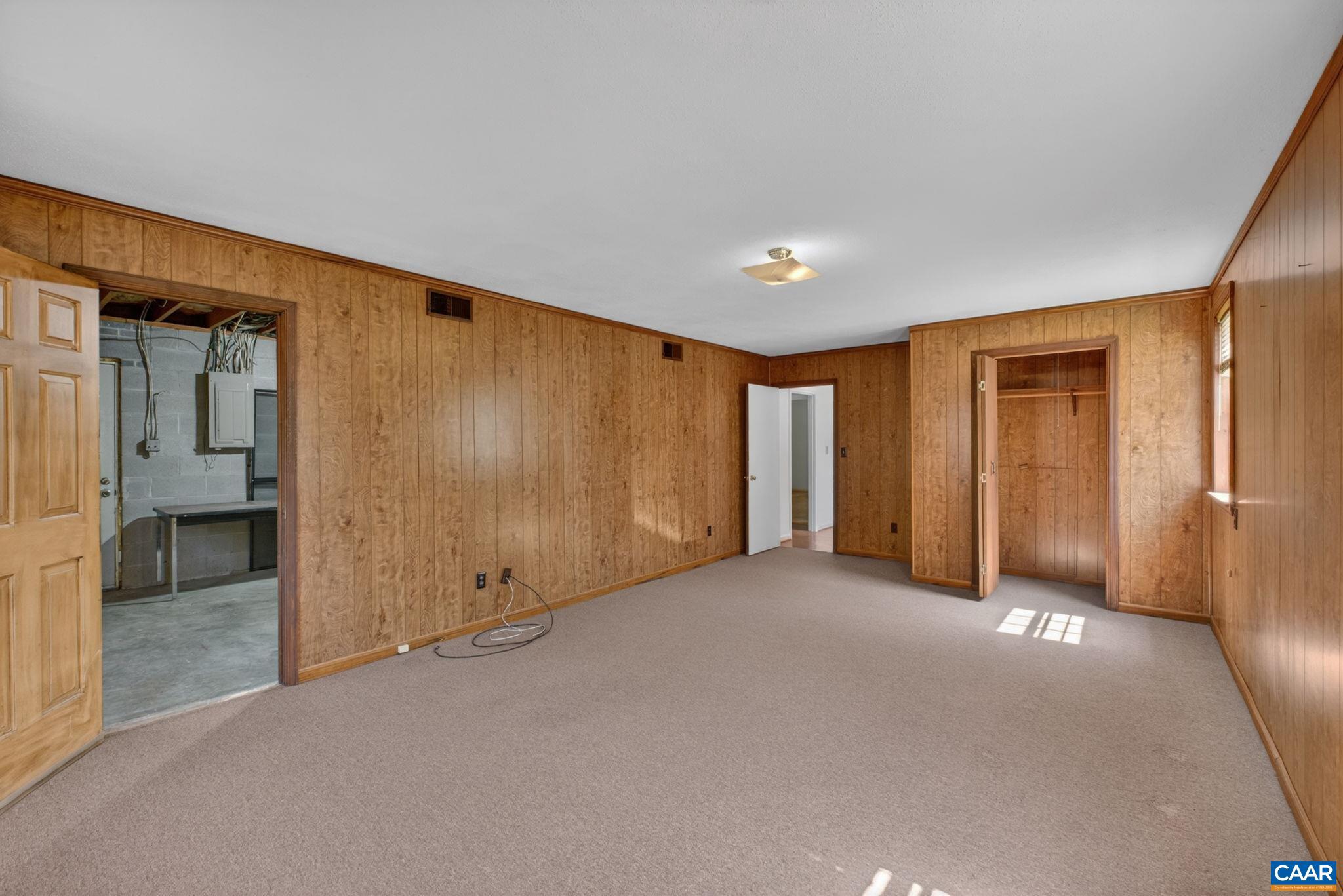 HOLLYMEAD - Residential