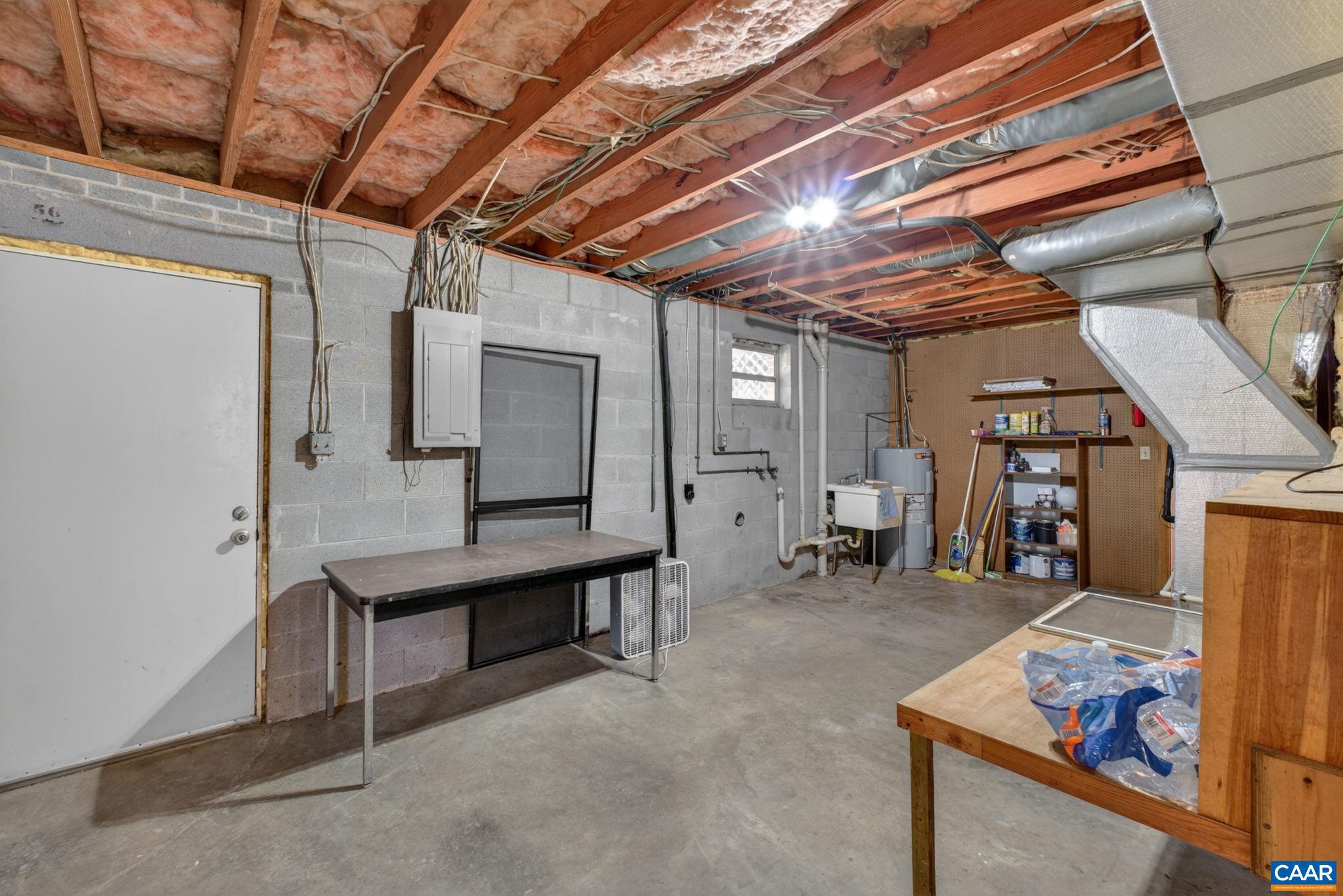 HOLLYMEAD - Residential