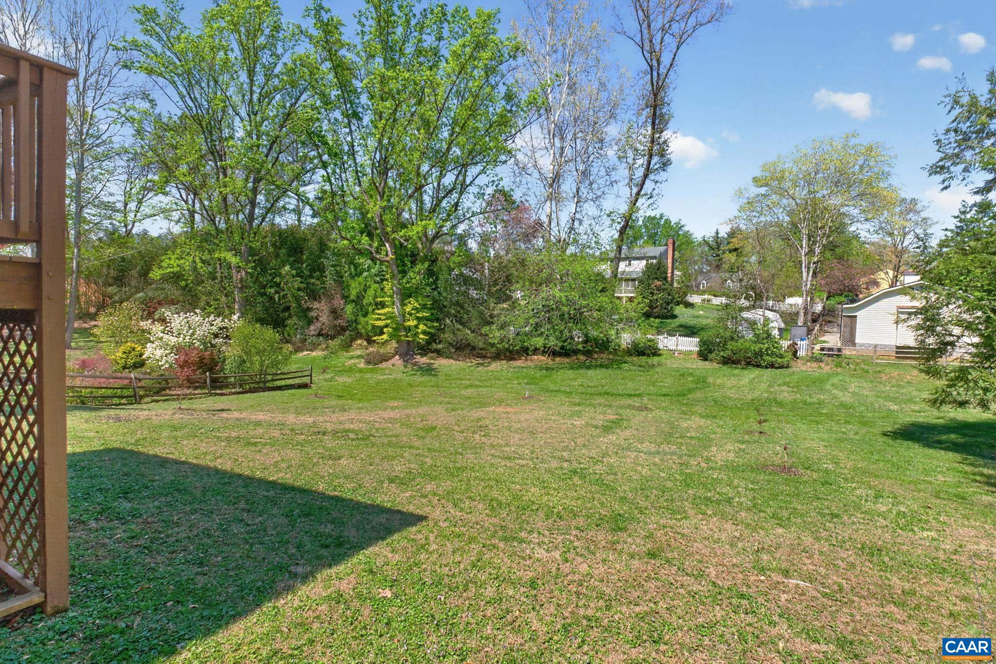 HOLLYMEAD - Residential