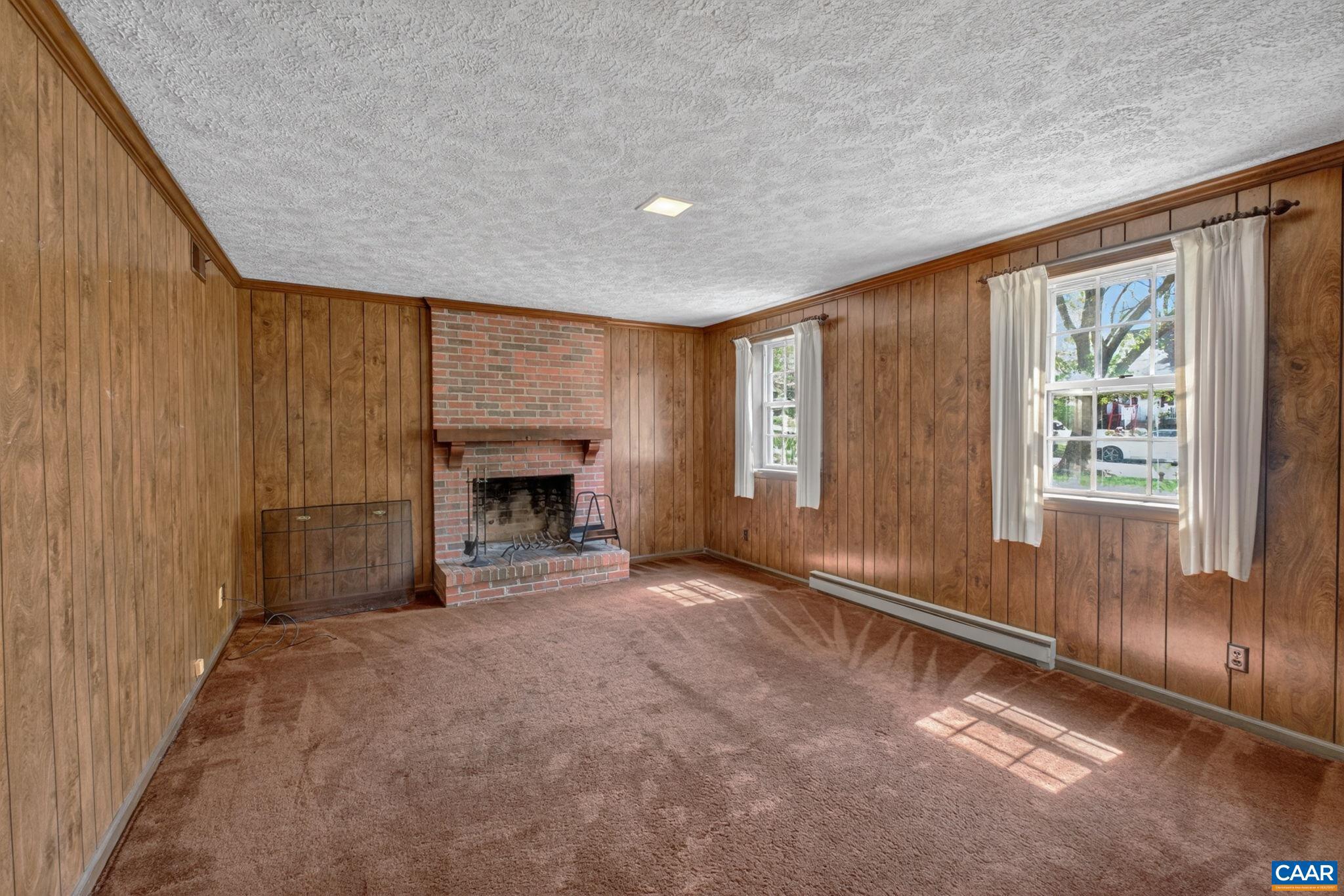 HOLLYMEAD - Residential