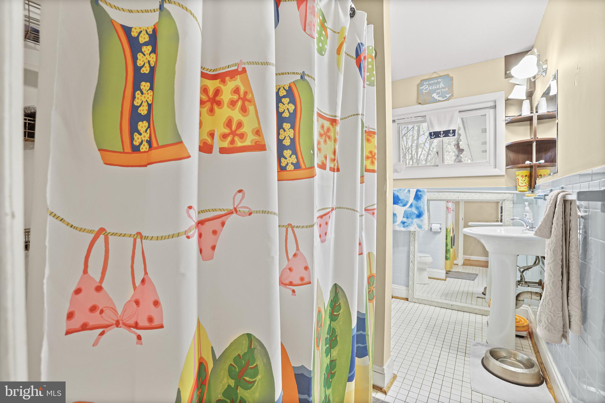 BLUFF POINT - Residential