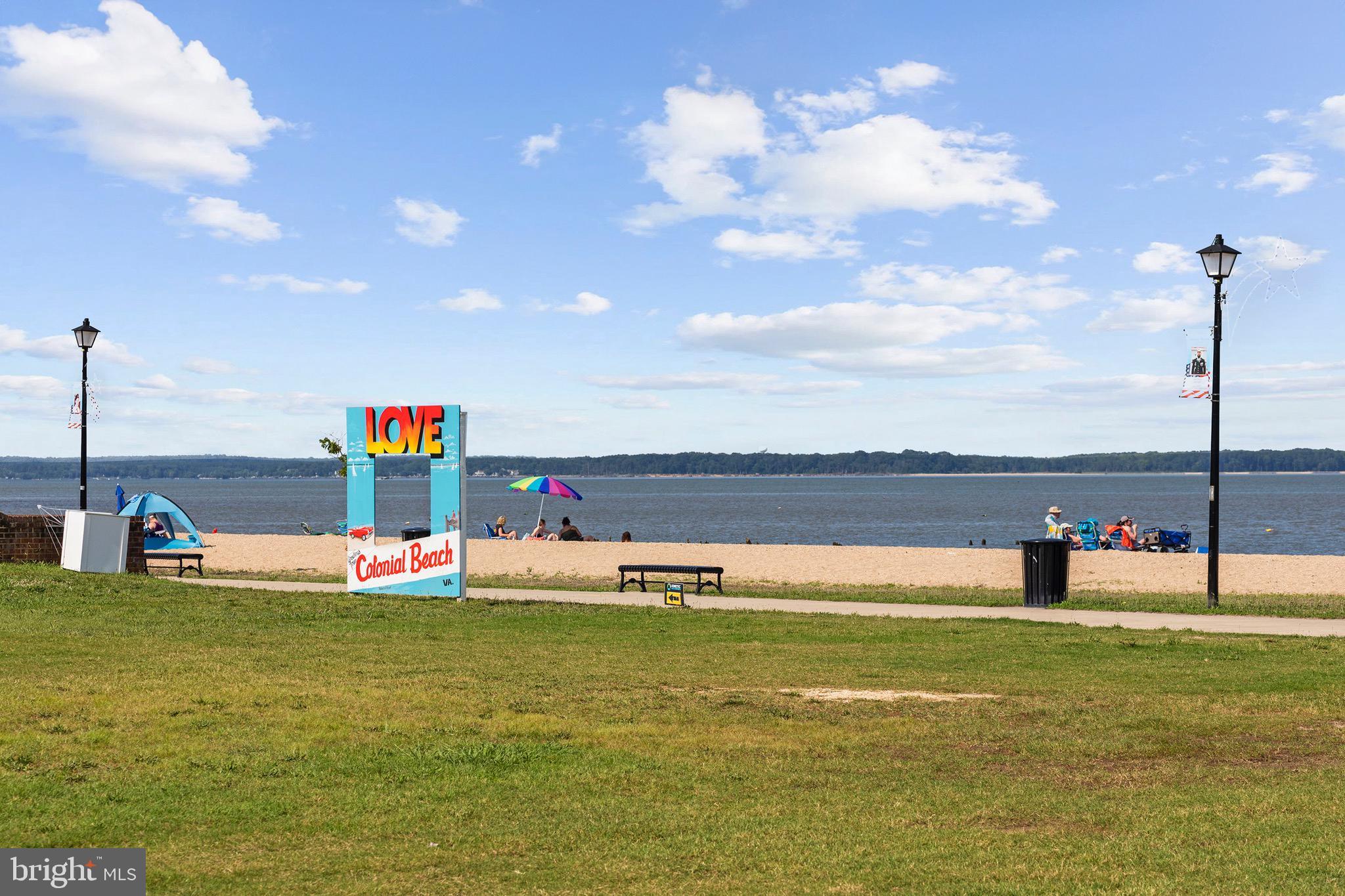 BLUFF POINT - Residential