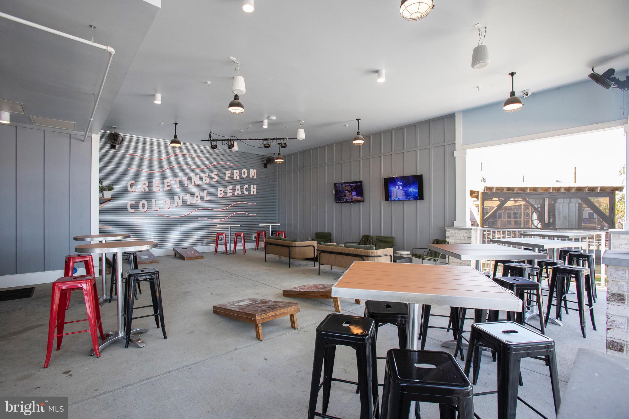 BLUFF POINT - Residential