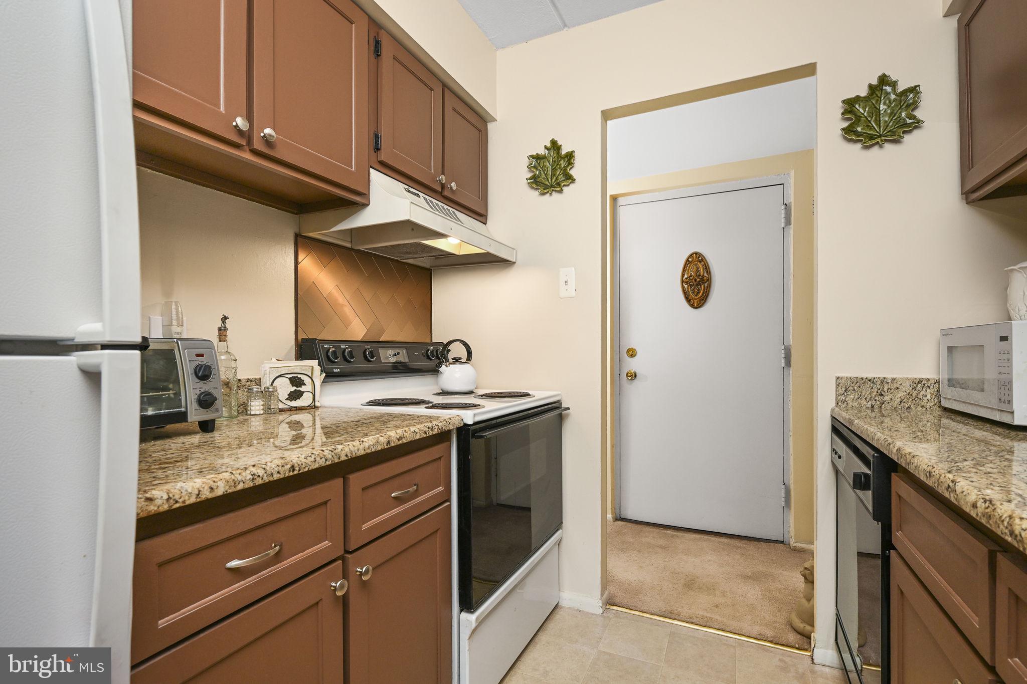280 BRIDGEWATER ROAD F1