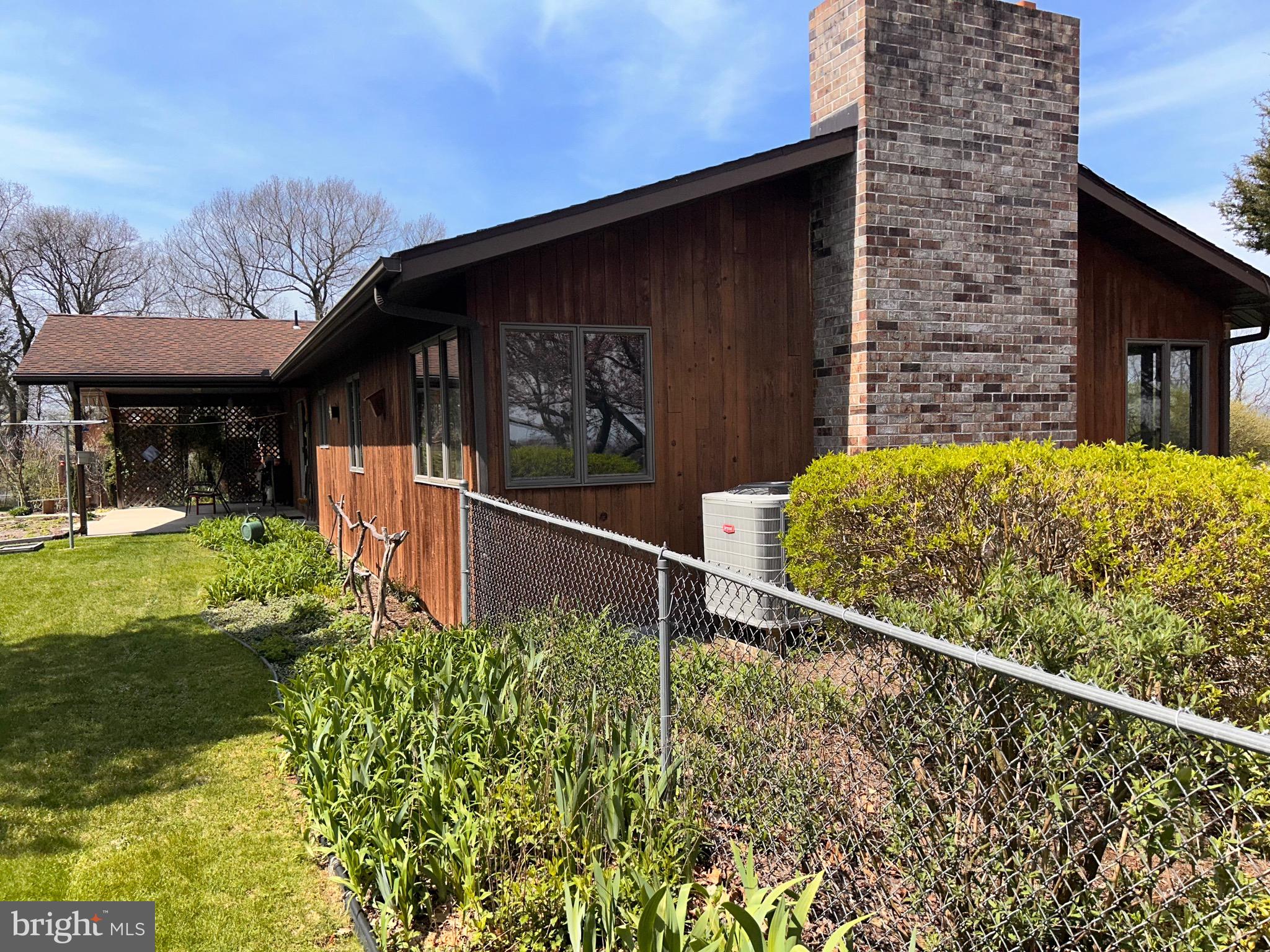 NORTH HILL ESTATES - Residential