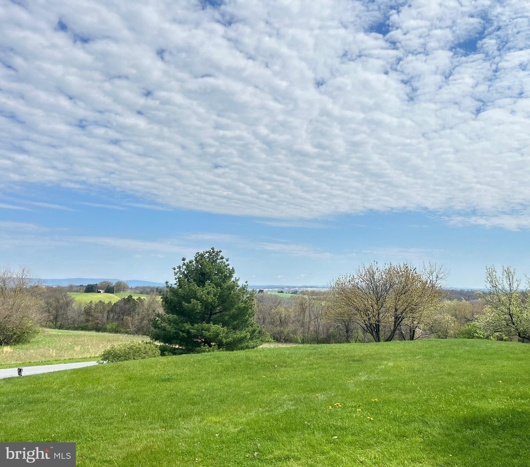 NORTH HILL ESTATES - Residential