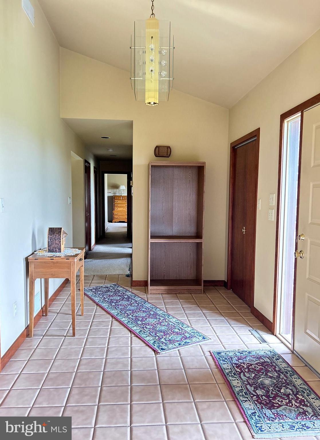 NORTH HILL ESTATES - Residential