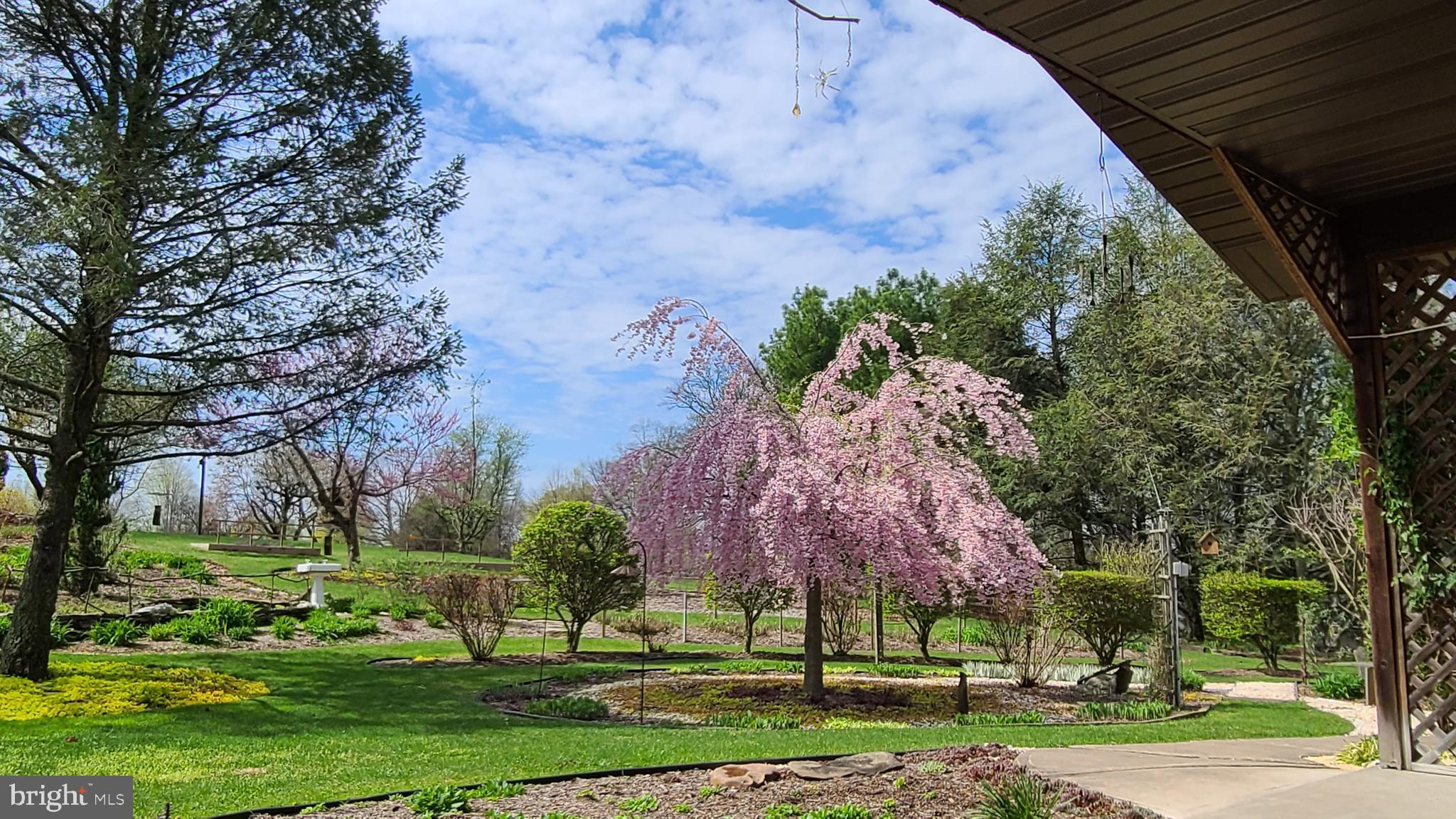 NORTH HILL ESTATES - Residential