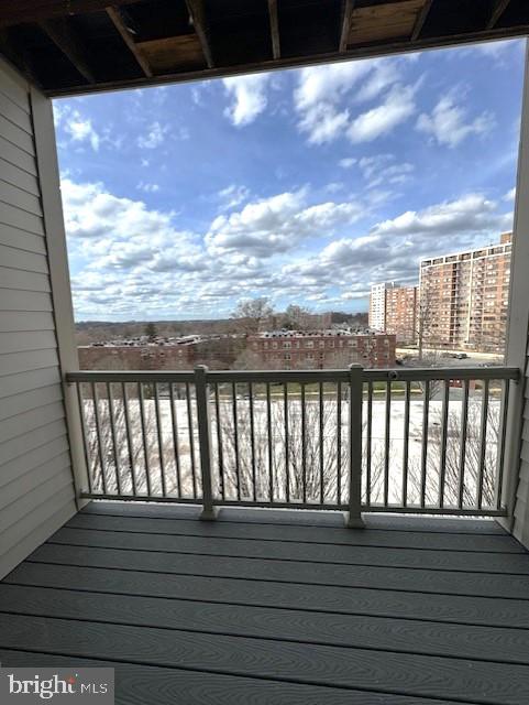 8045 AT SILVER SPRING METRO - Residential Lease