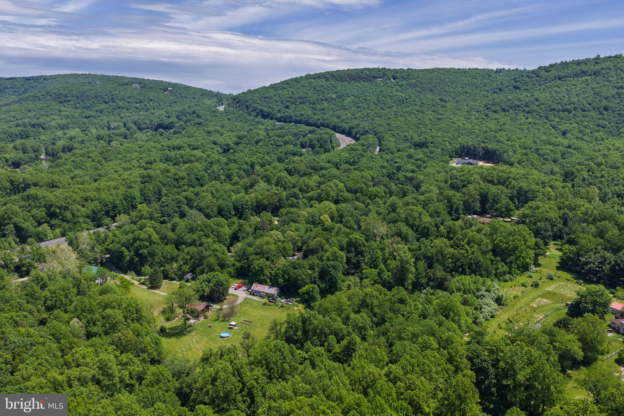 27 VALLEY SPRINGS LANE