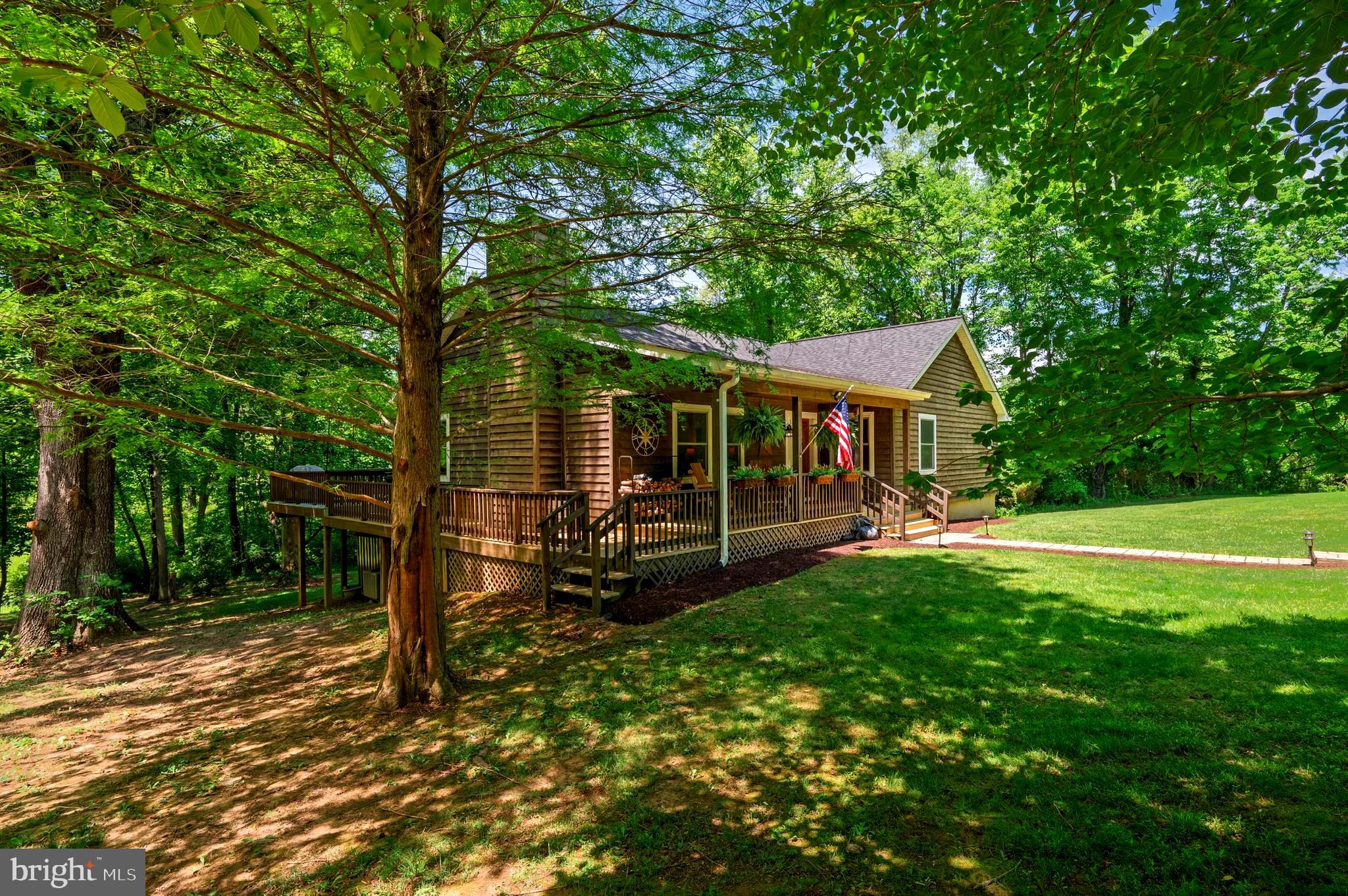 27 VALLEY SPRINGS LANE