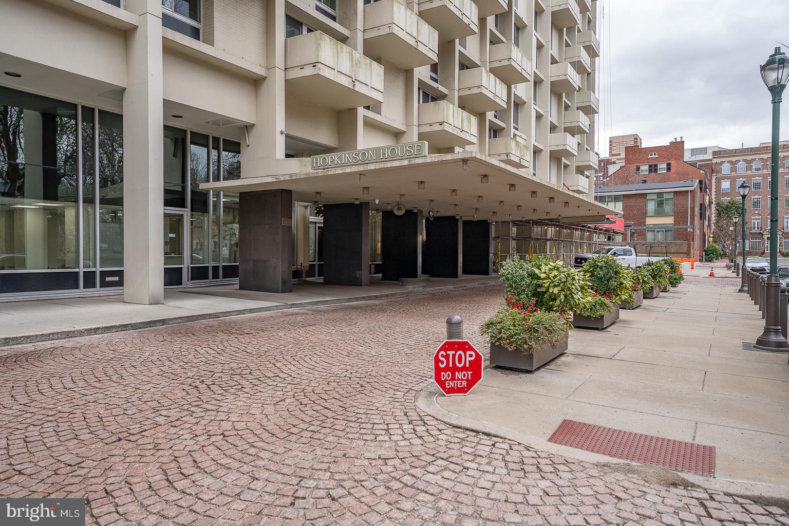 SOCIETY HILL - Residential