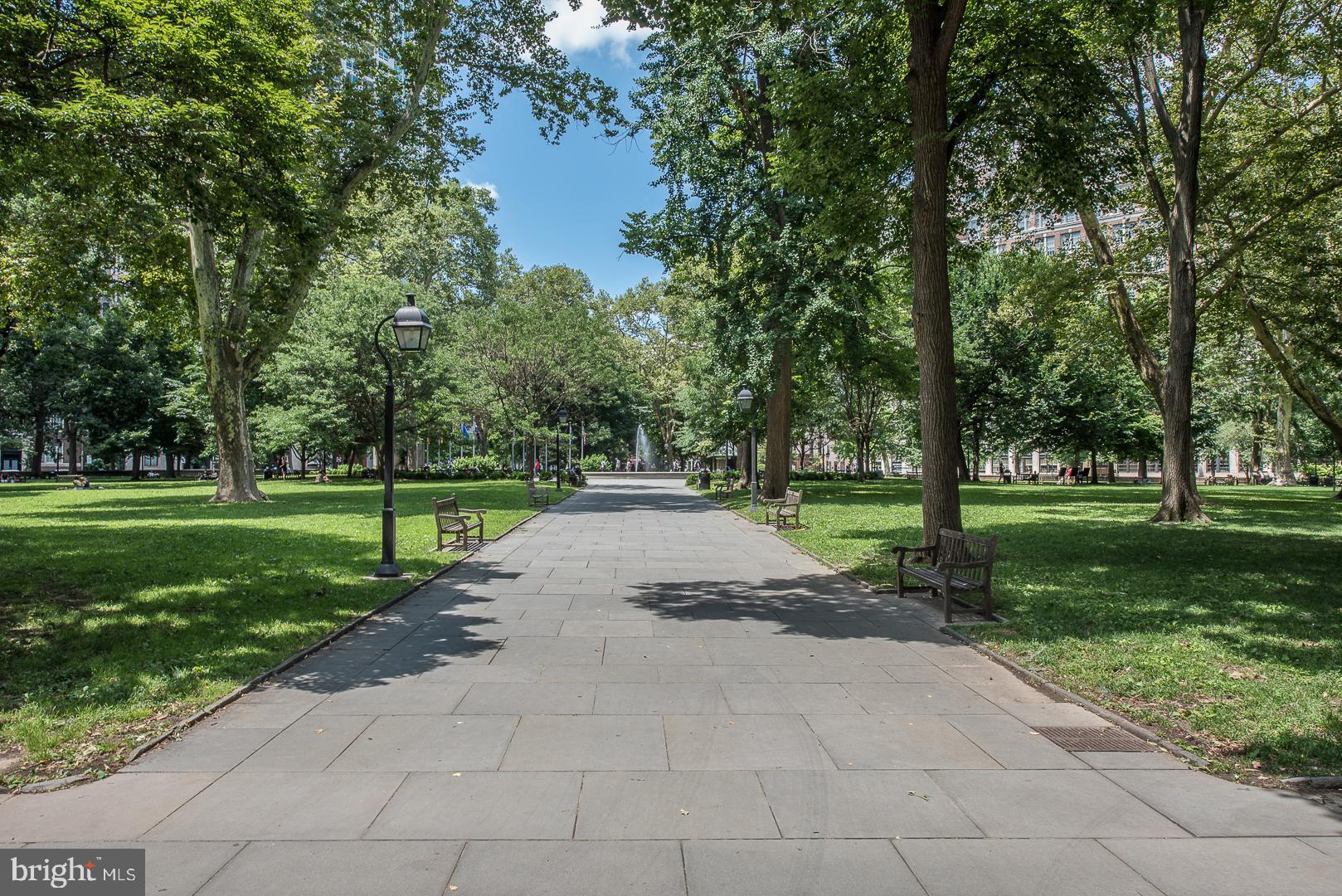 SOCIETY HILL - Residential