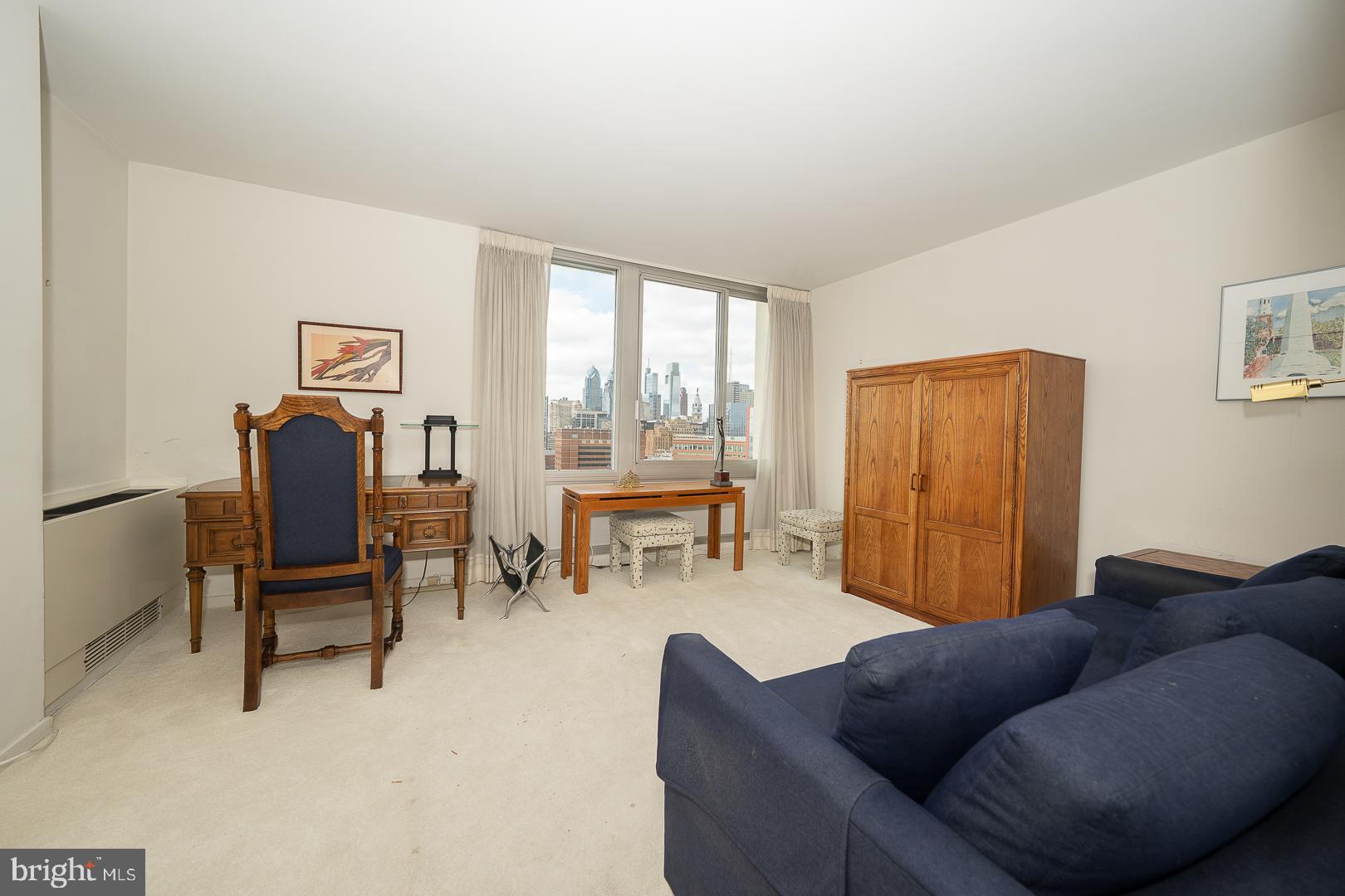 SOCIETY HILL - Residential