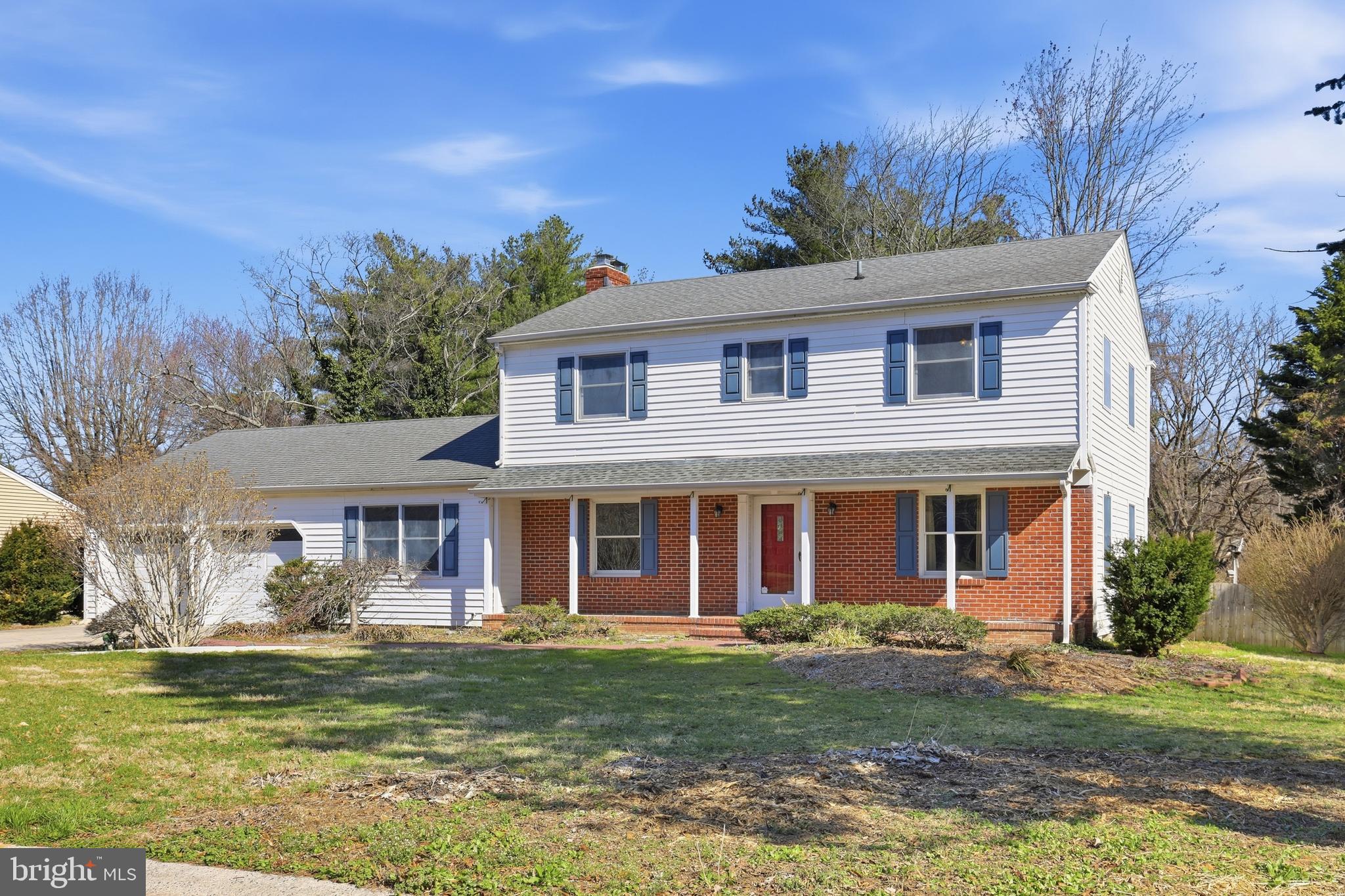 135 N FAIRFIELD DRIVE