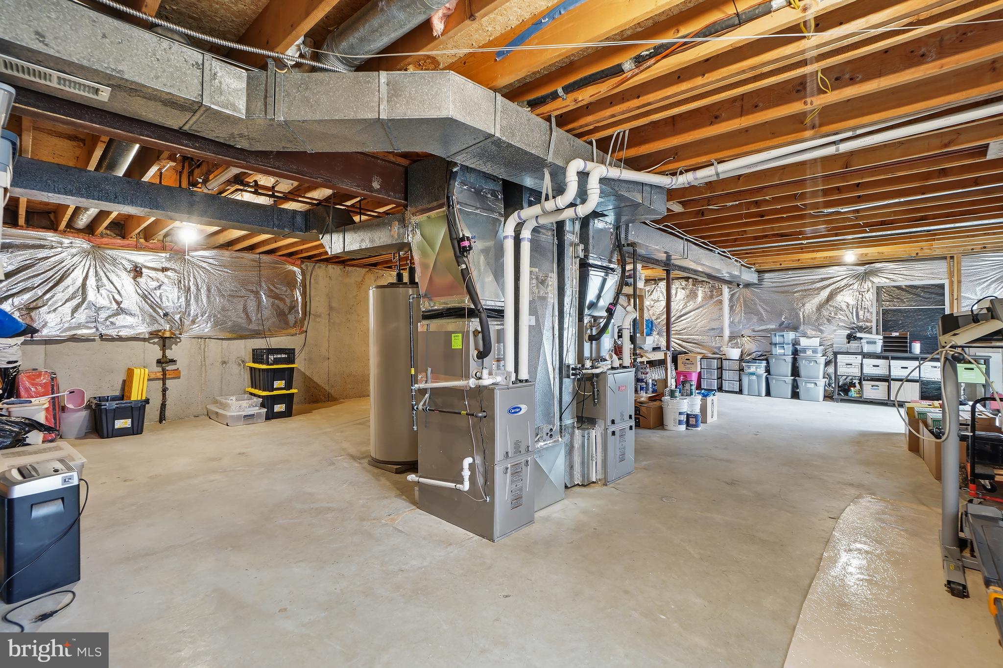 GUNNERS LAKE VILLAGE - Residential