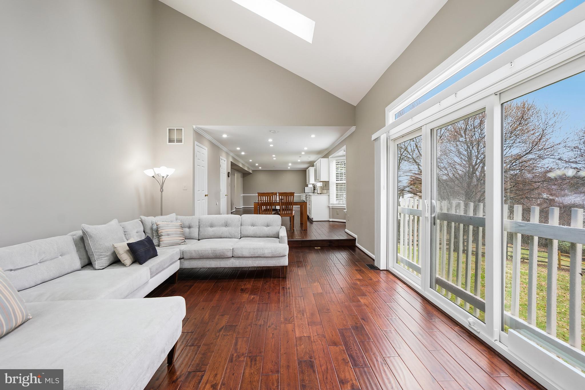 GUNNERS LAKE VILLAGE - Residential