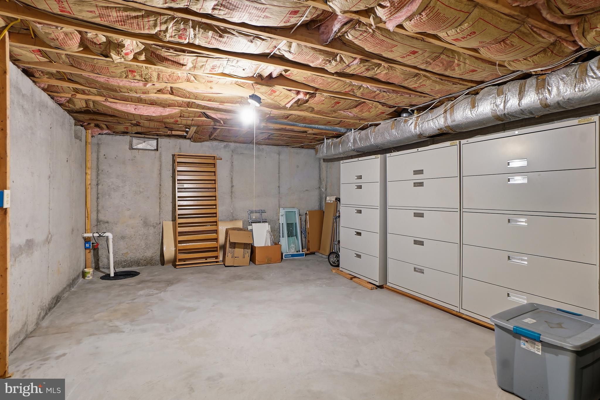 GUNNERS LAKE VILLAGE - Residential