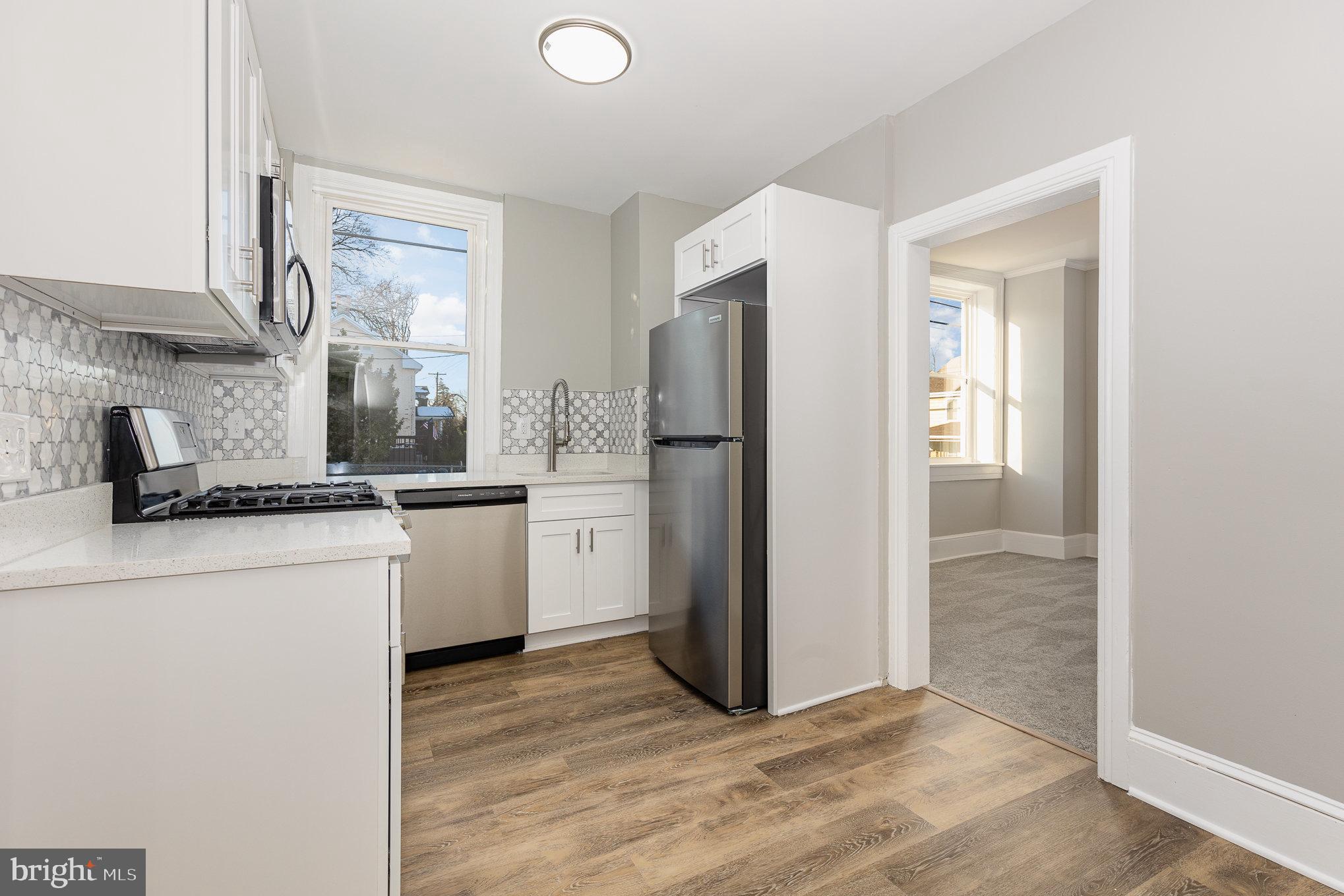 FAYETTEVILLE - Residential