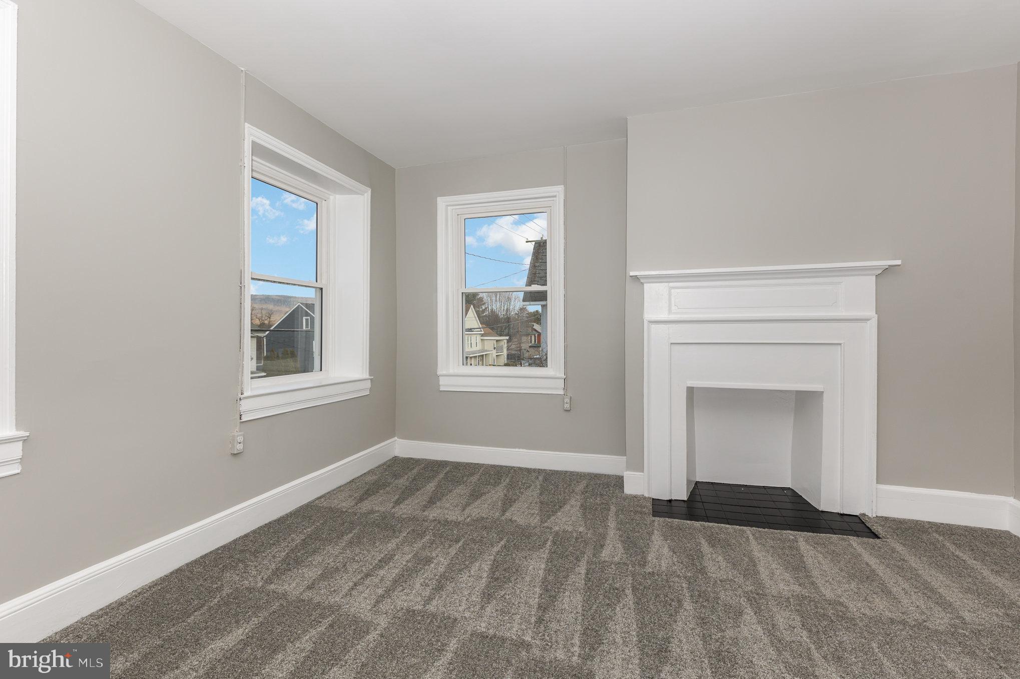 FAYETTEVILLE - Residential