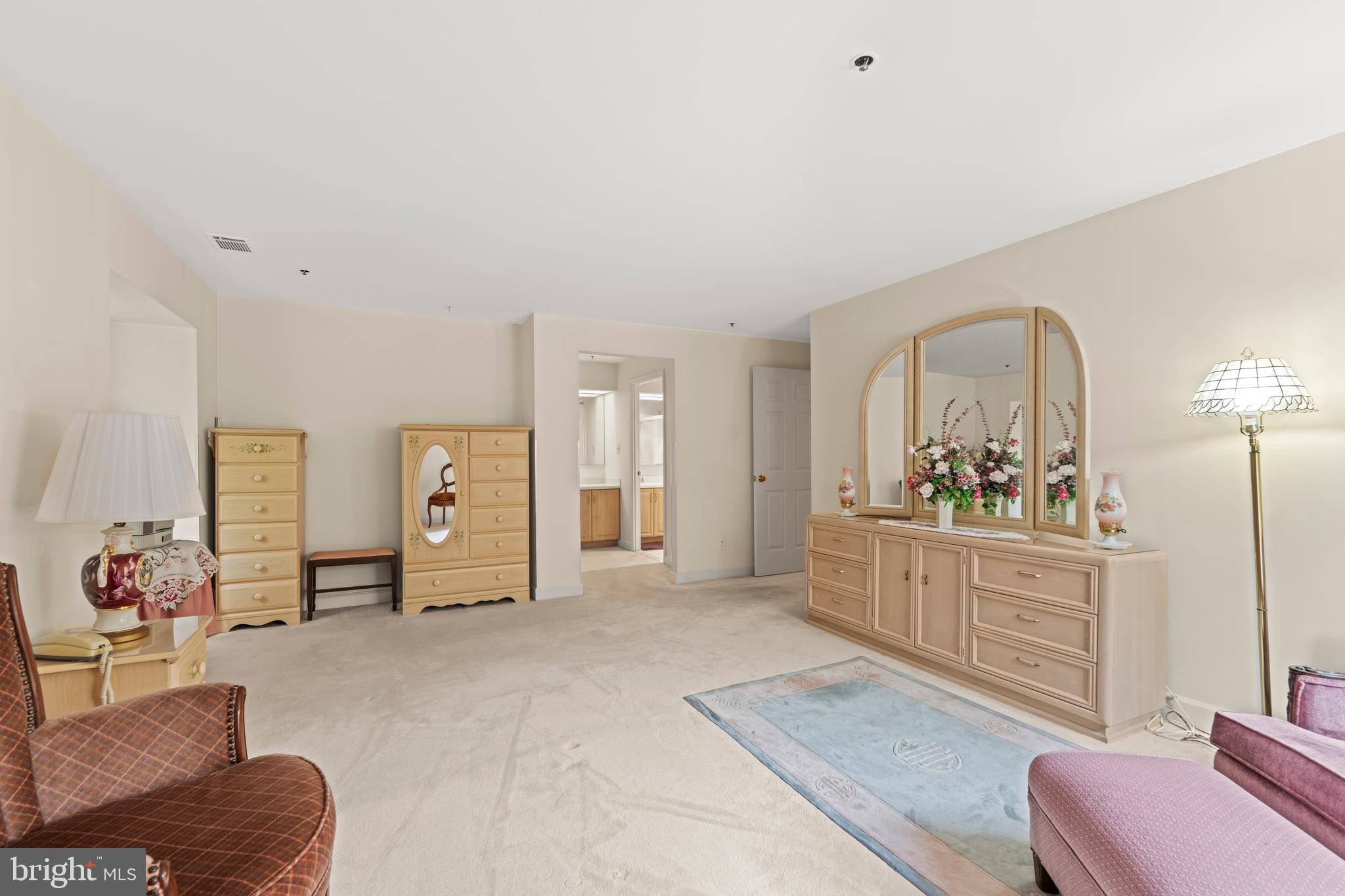 TOWSONGATE - Residential