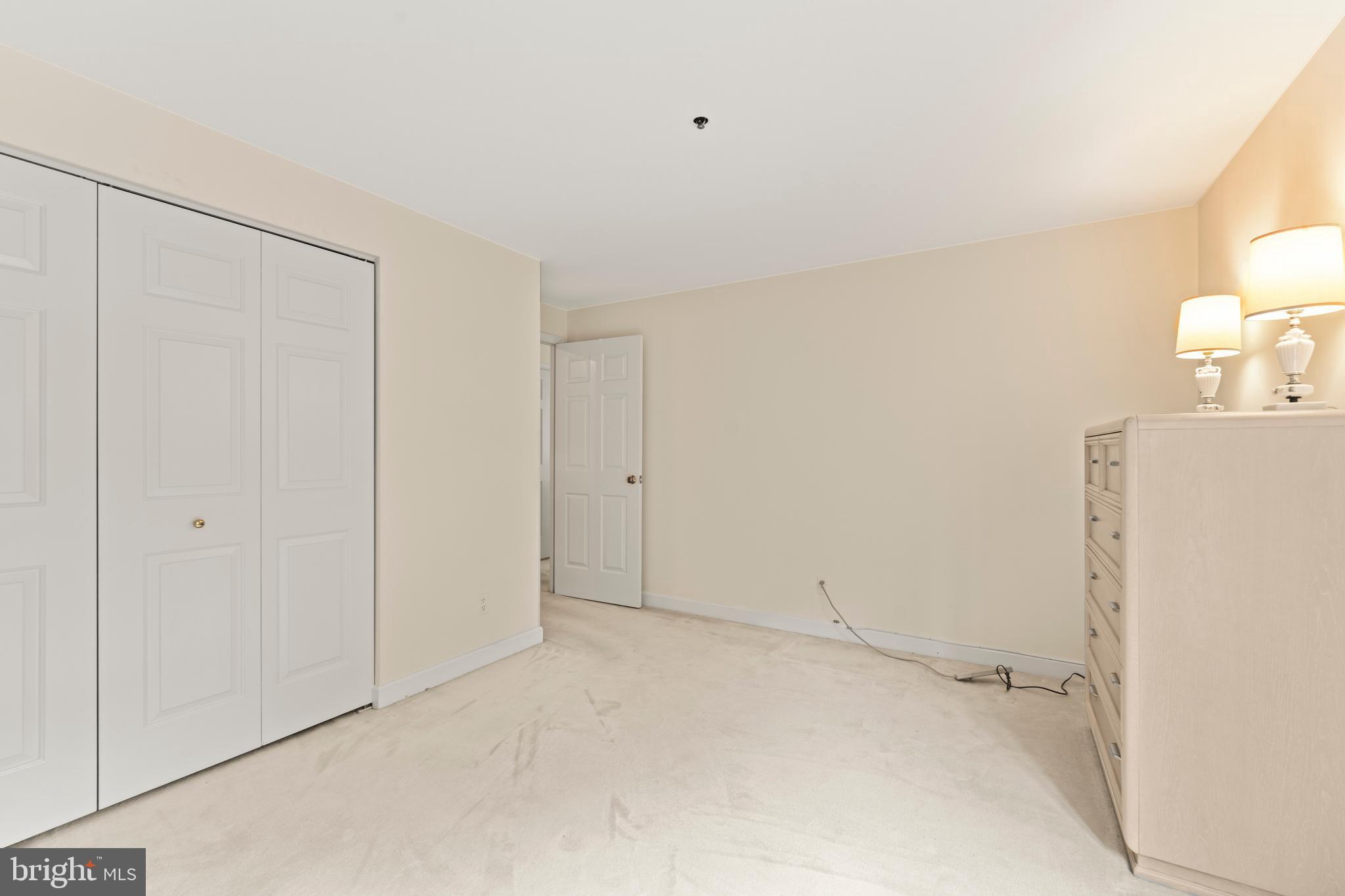 TOWSONGATE - Residential