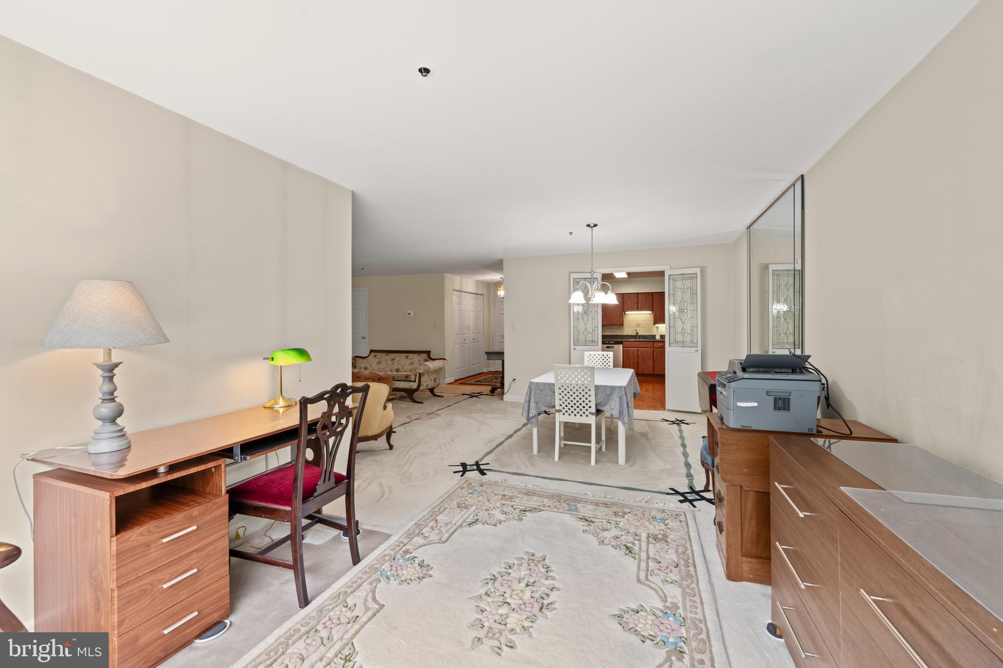 TOWSONGATE - Residential