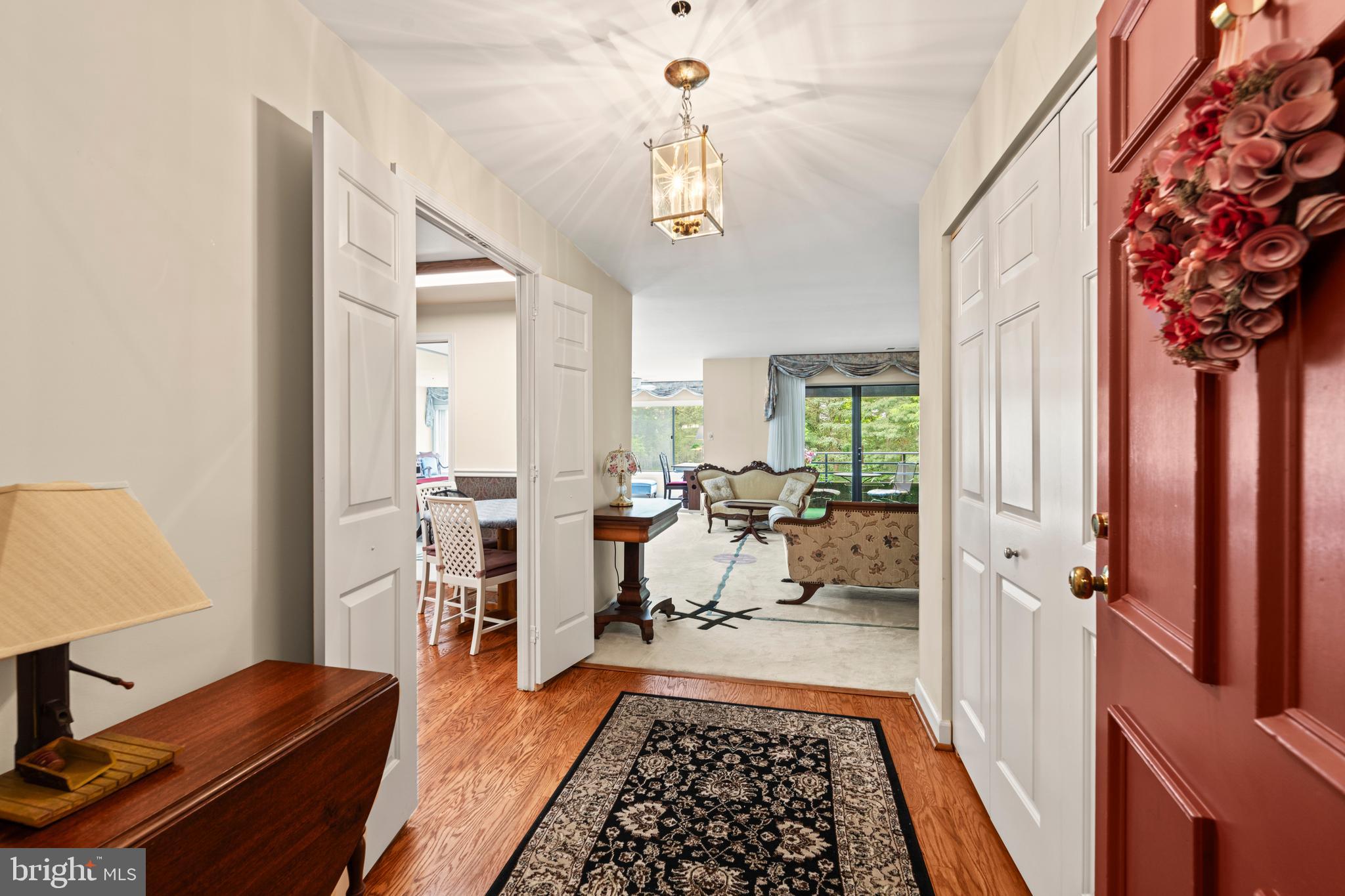 TOWSONGATE - Residential