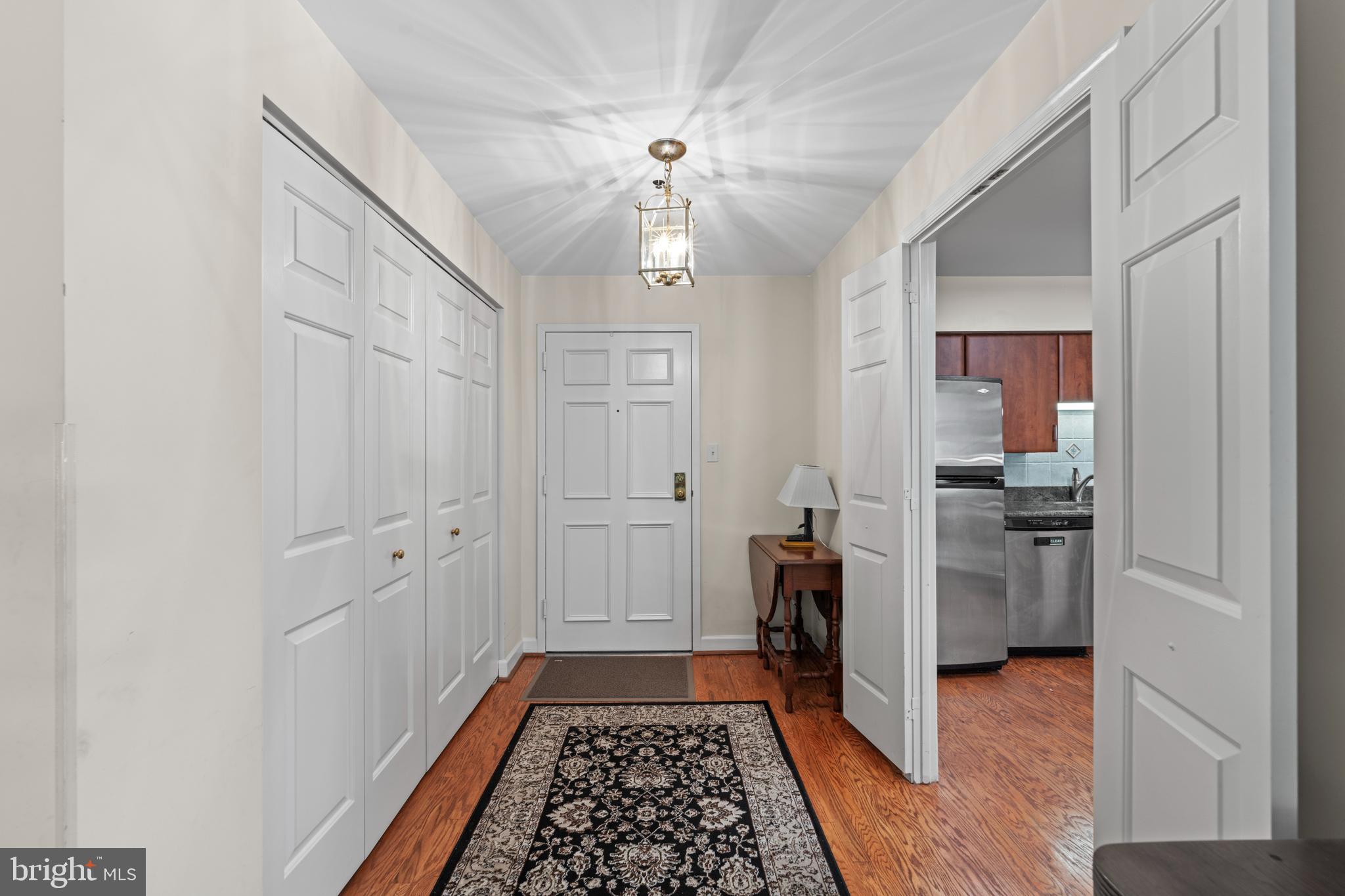 TOWSONGATE - Residential