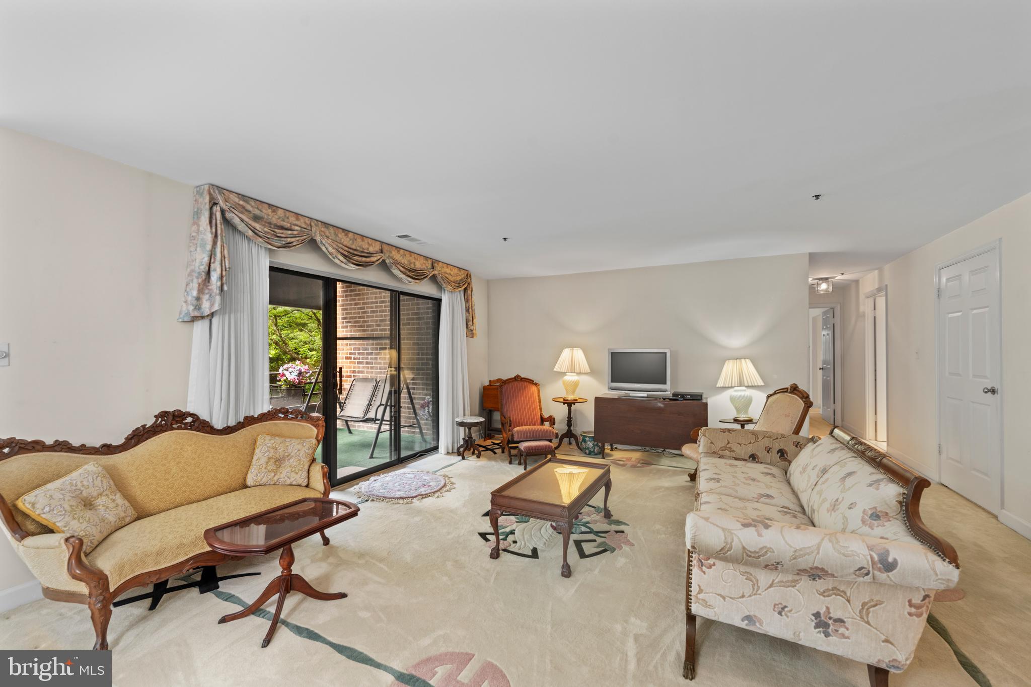 TOWSONGATE - Residential