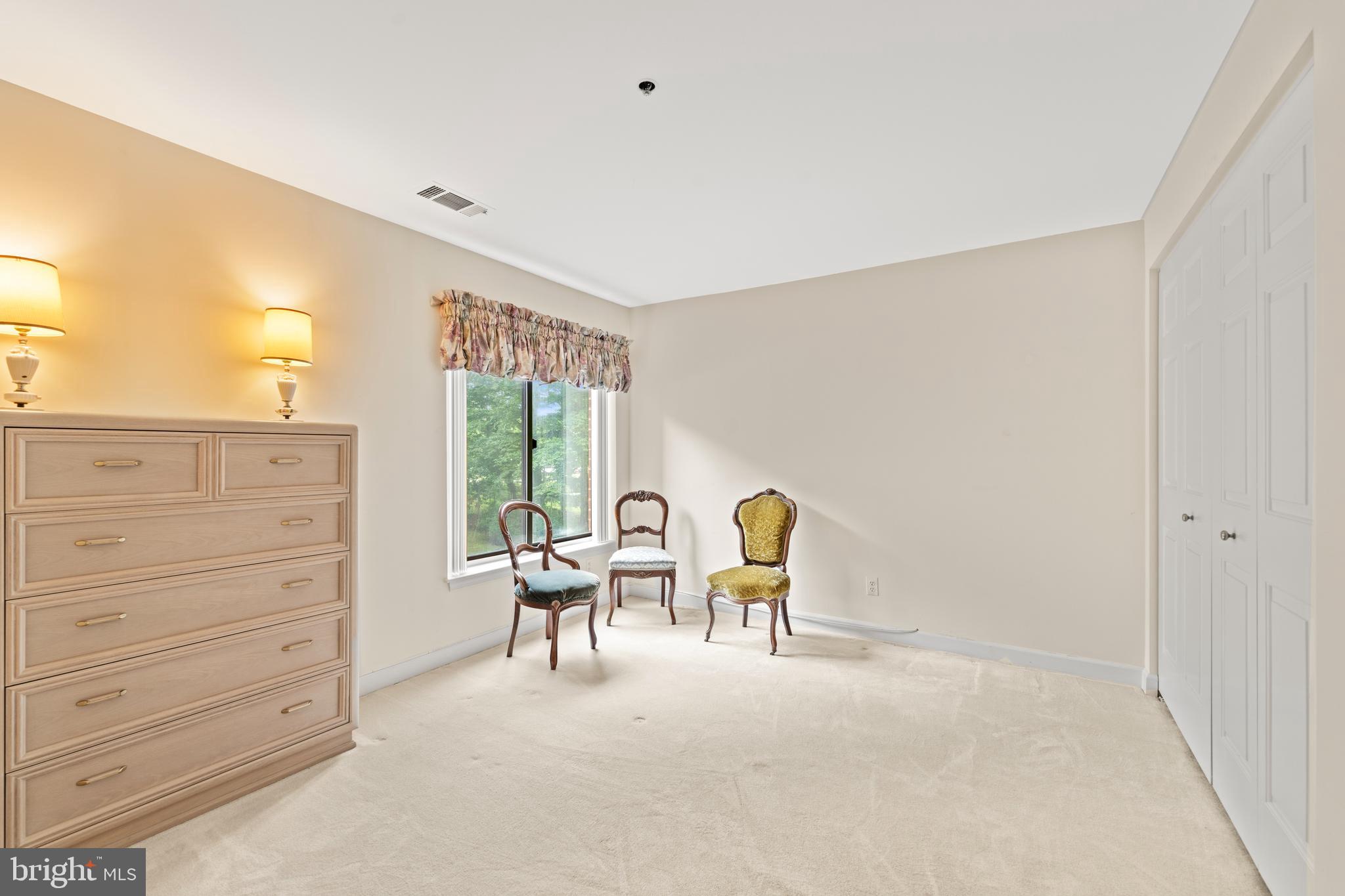 TOWSONGATE - Residential