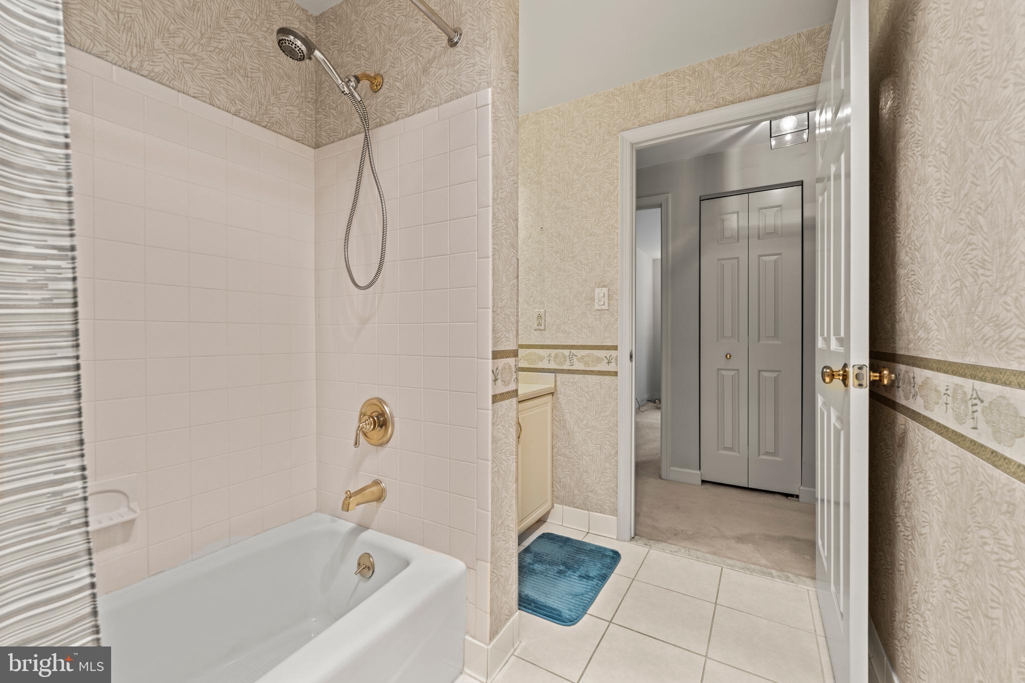 TOWSONGATE - Residential