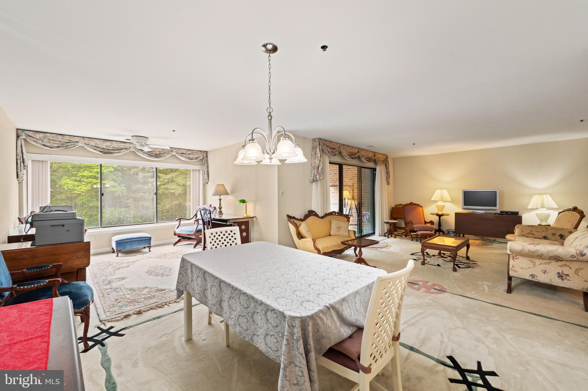 TOWSONGATE - Residential