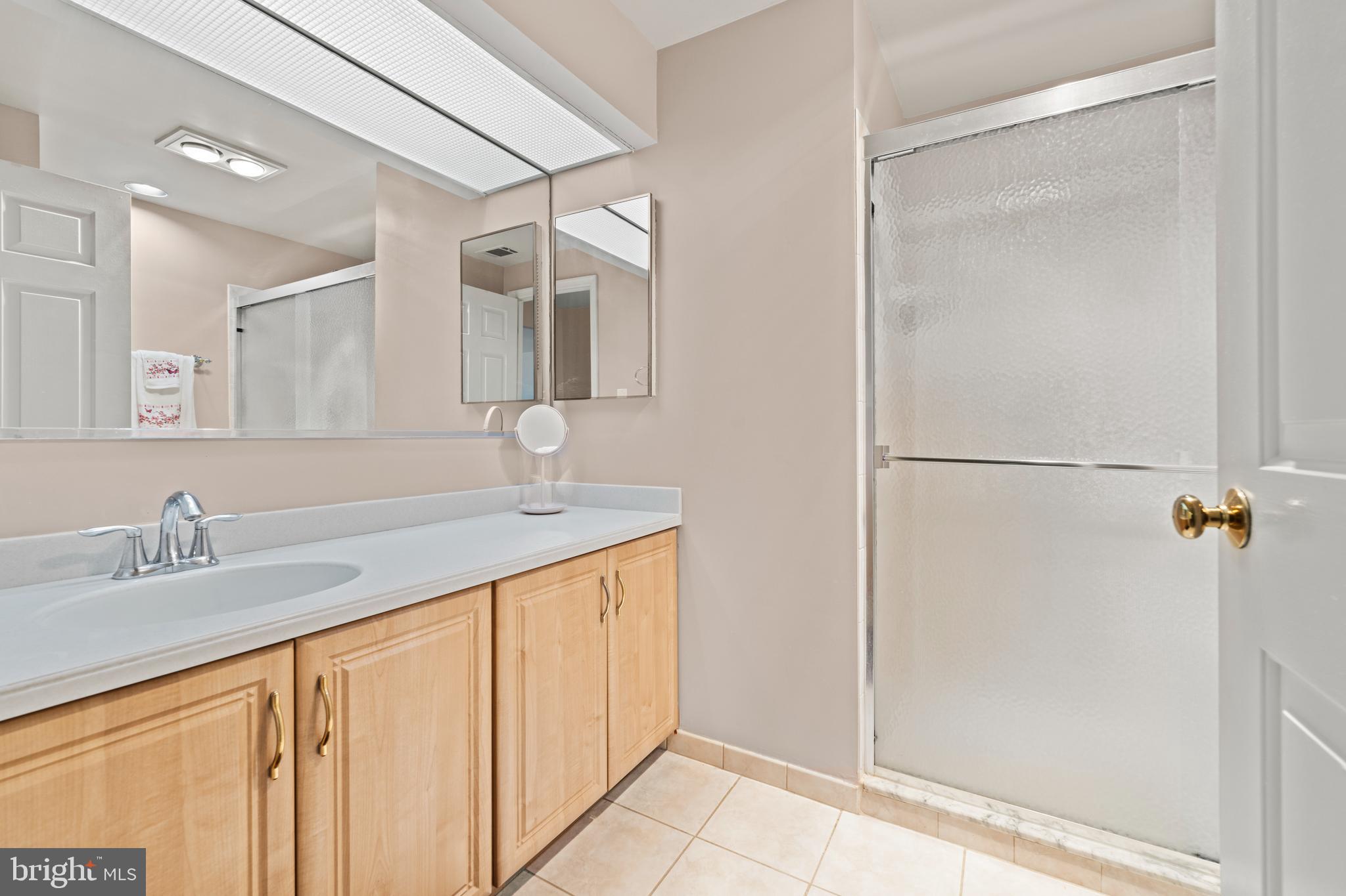 TOWSONGATE - Residential