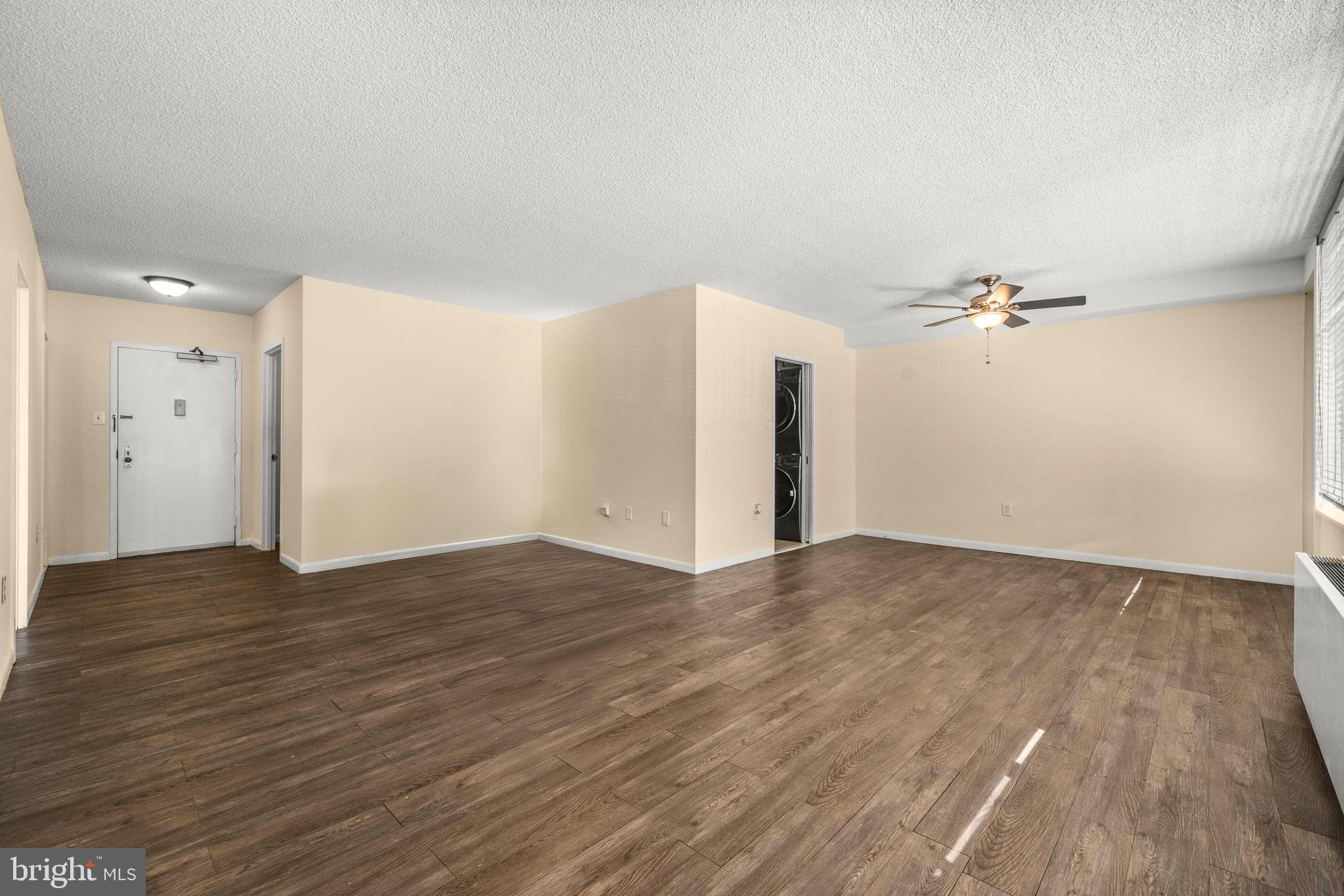 3701 S GEORGE MASON DR 304N