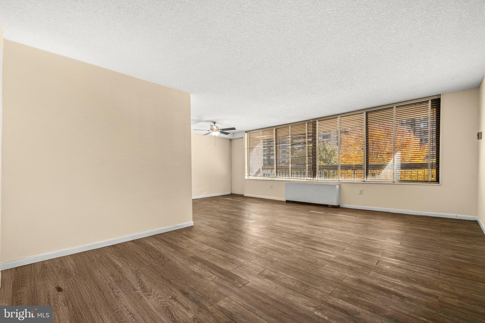 3701 S GEORGE MASON DR 304N