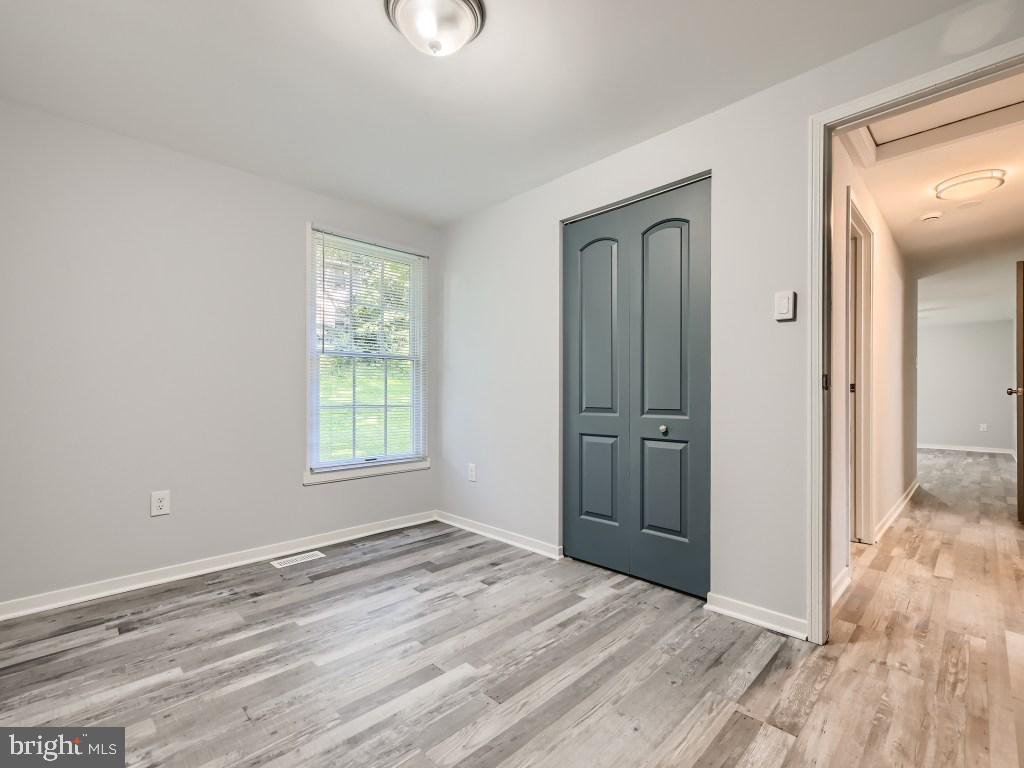 TEN HILLS - Residential