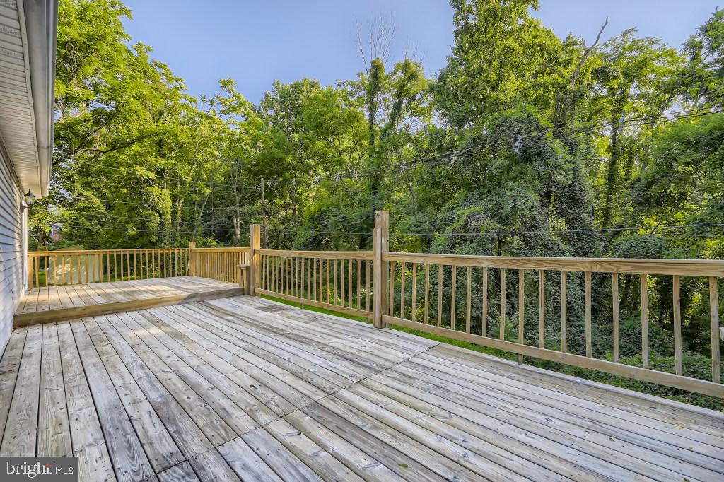 TEN HILLS - Residential