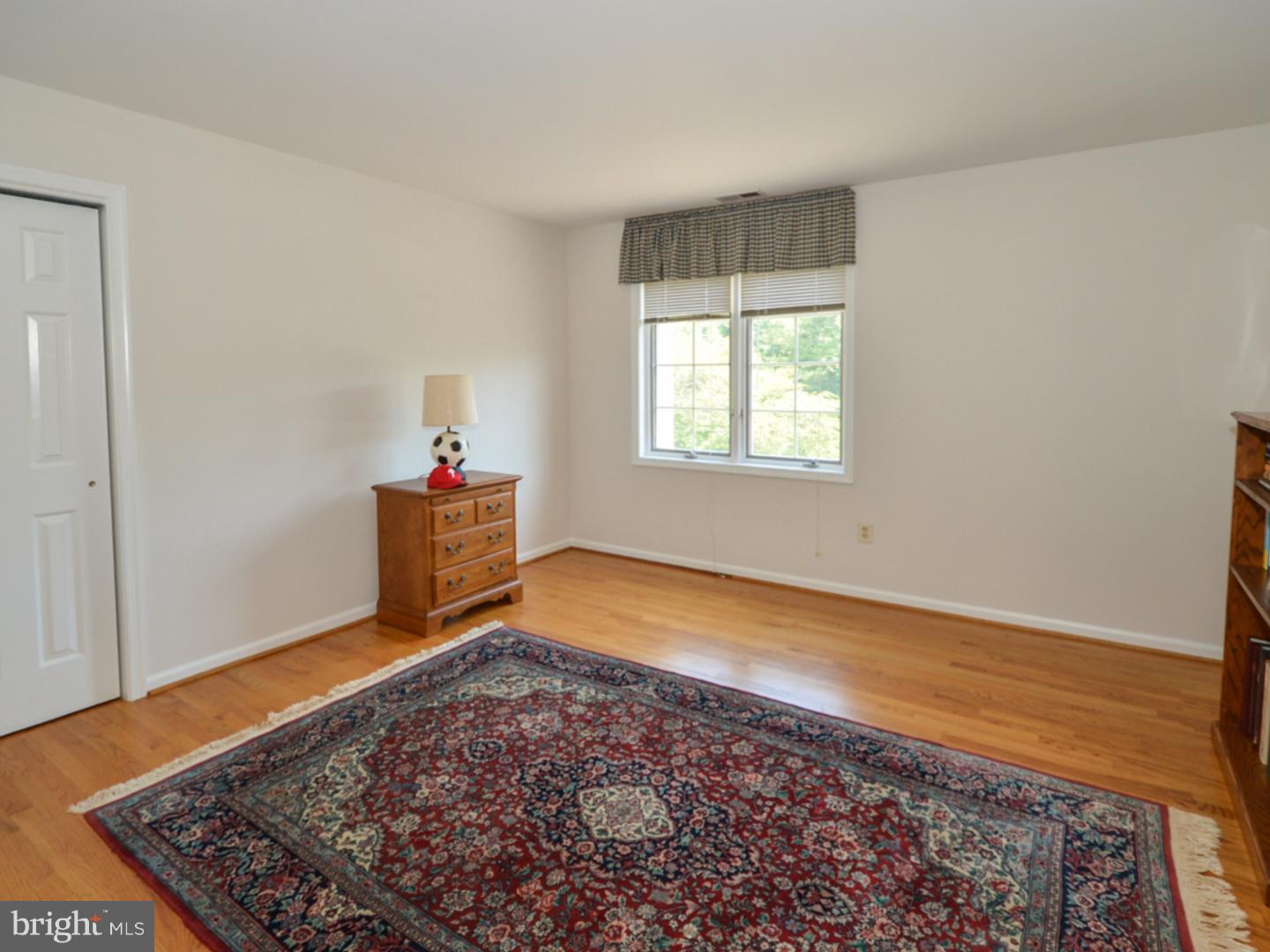 MEADOW VIEW ESTS - Residential