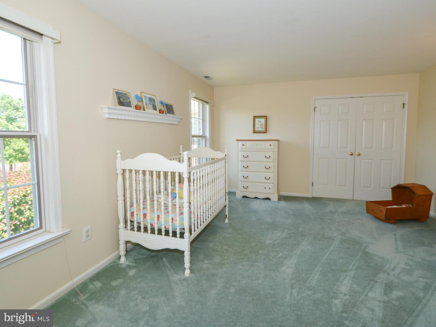 MEADOW VIEW ESTS - Residential